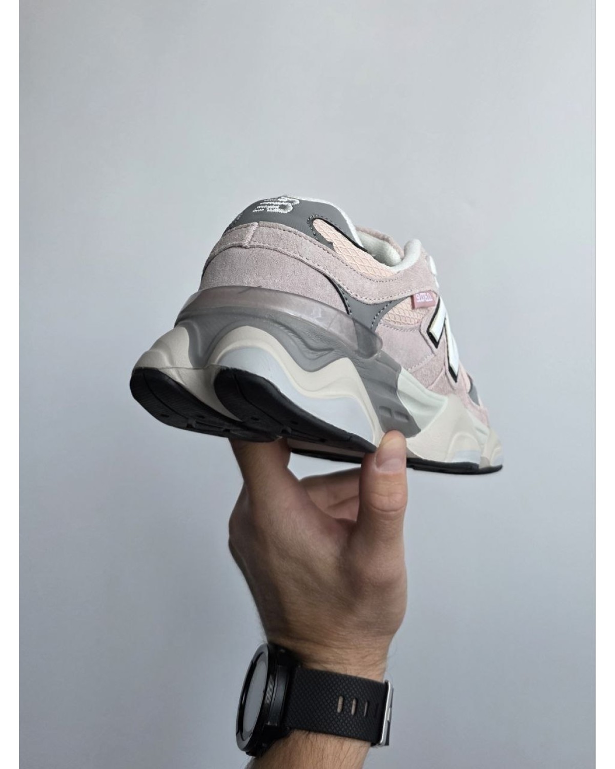New Balance 9060 Gore-Tex Dusty Pink