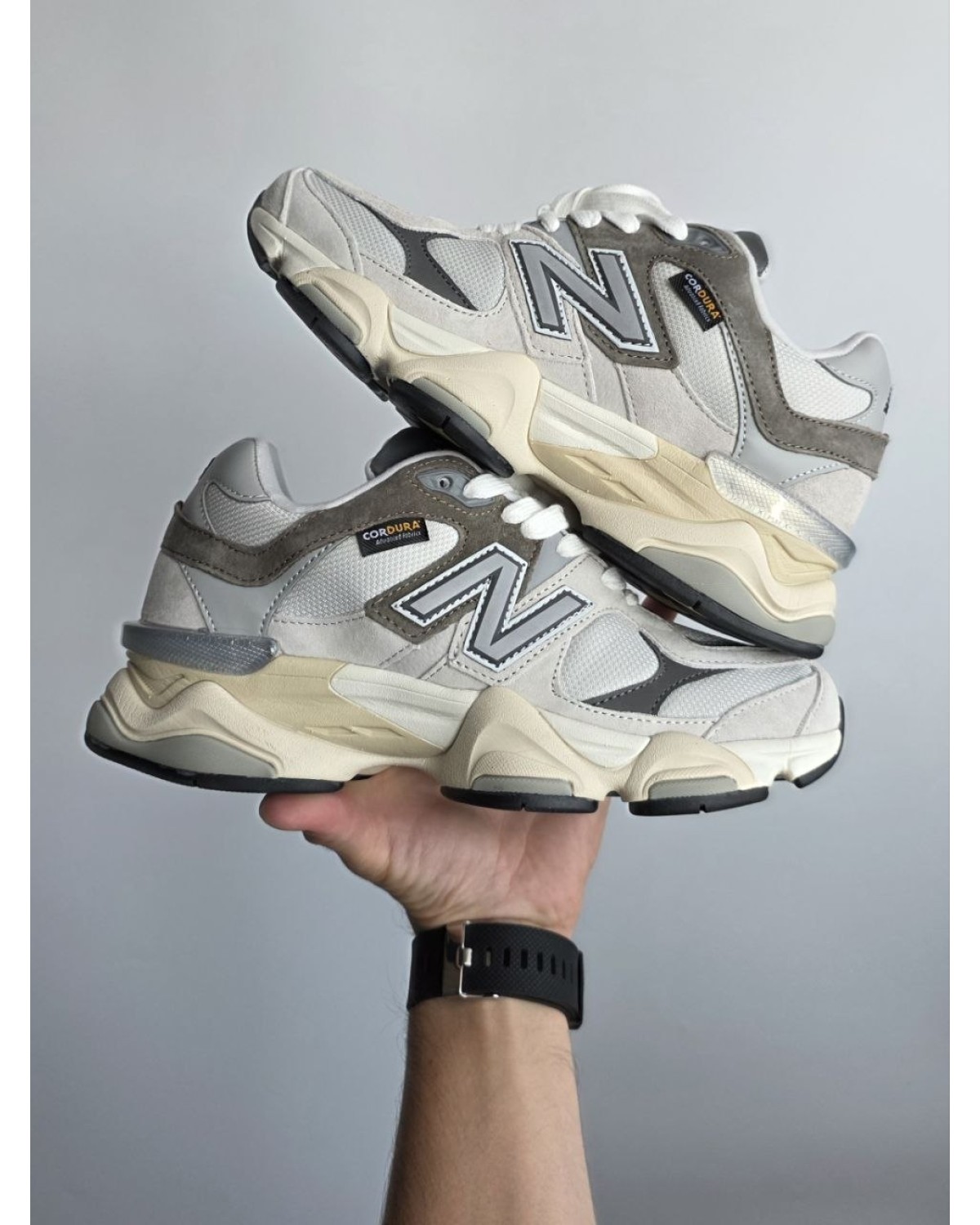 New Balance 9060 Gore-Tex Light Grey