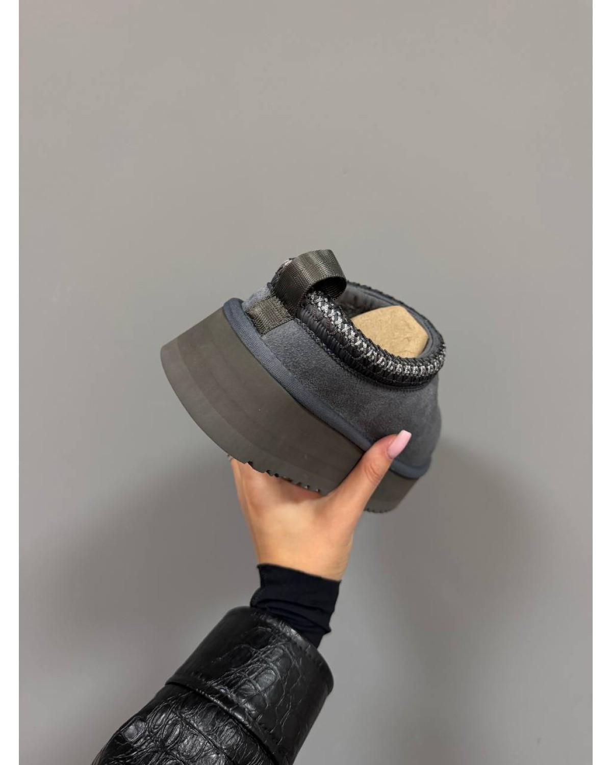 UGG Tazz Obsidian Grey