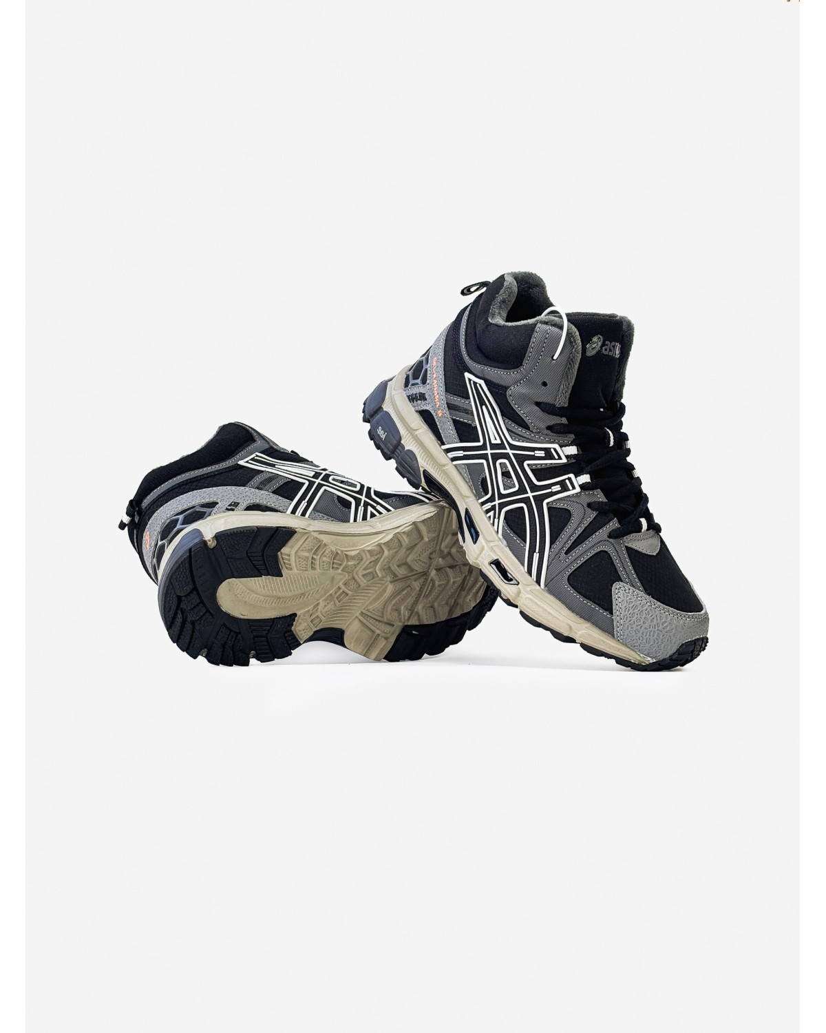 Asics Gel-Kahana 8 High Fur Grey/Black Asics Gel-Kahana 8 High Fur Grey/Black