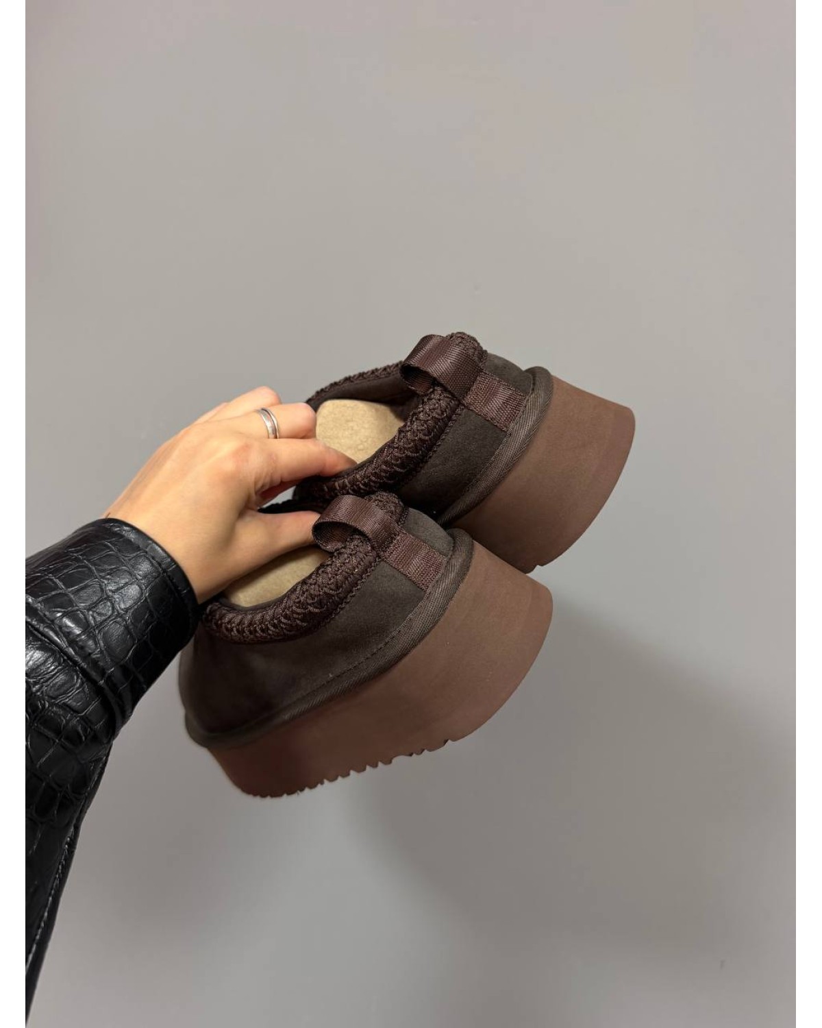 UGG Tazz Full Chocolate