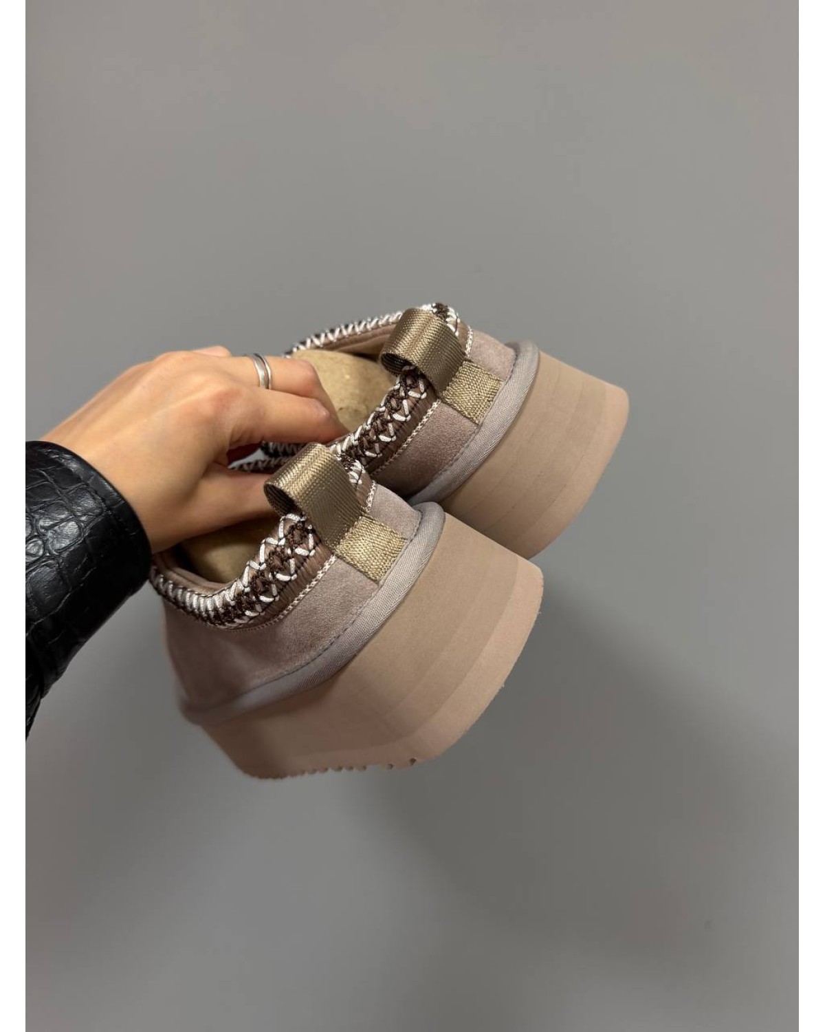 UGG Tazz Cobble Grey / Beige