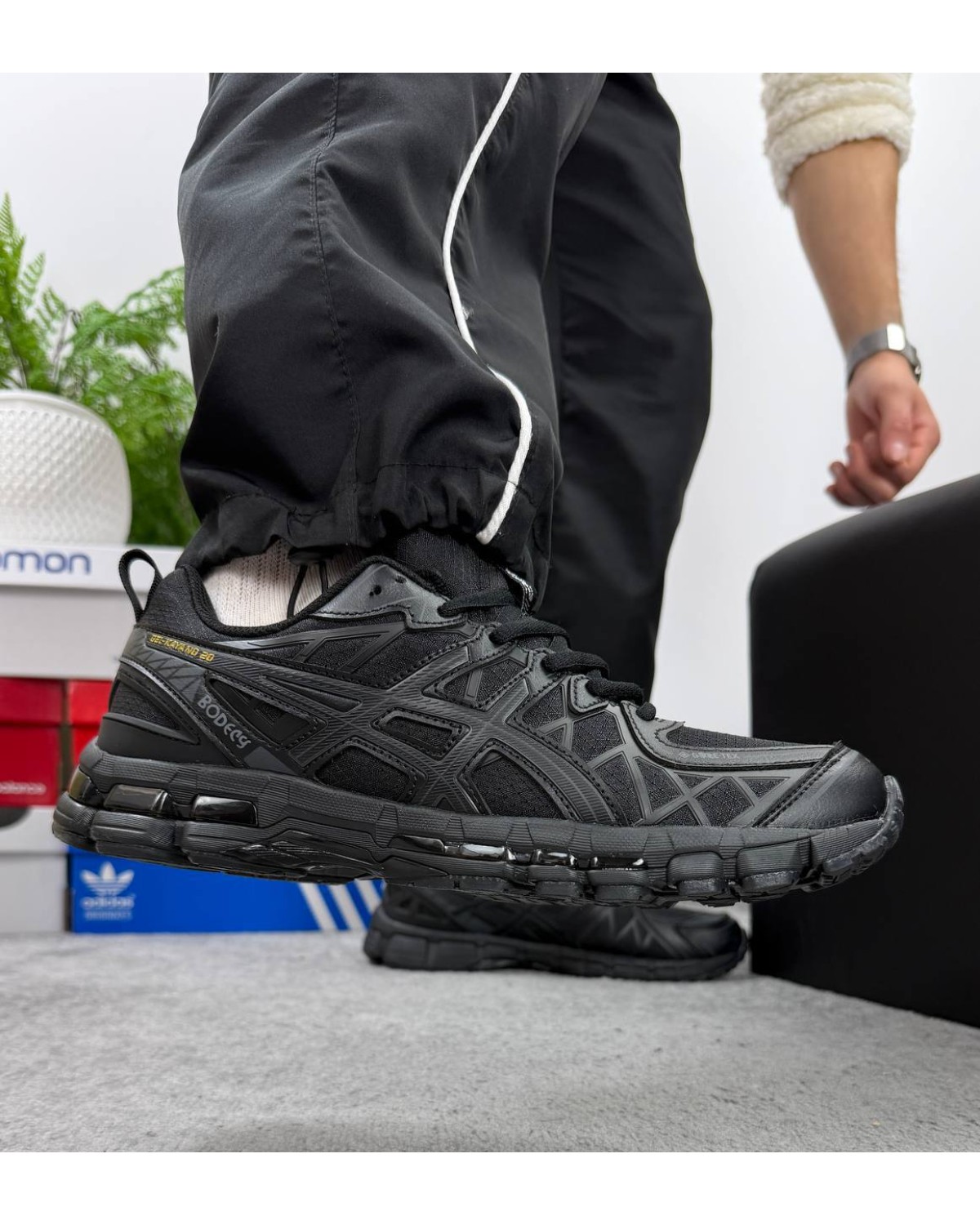 Asics Gel-Kayano 20 Black Gore Tex