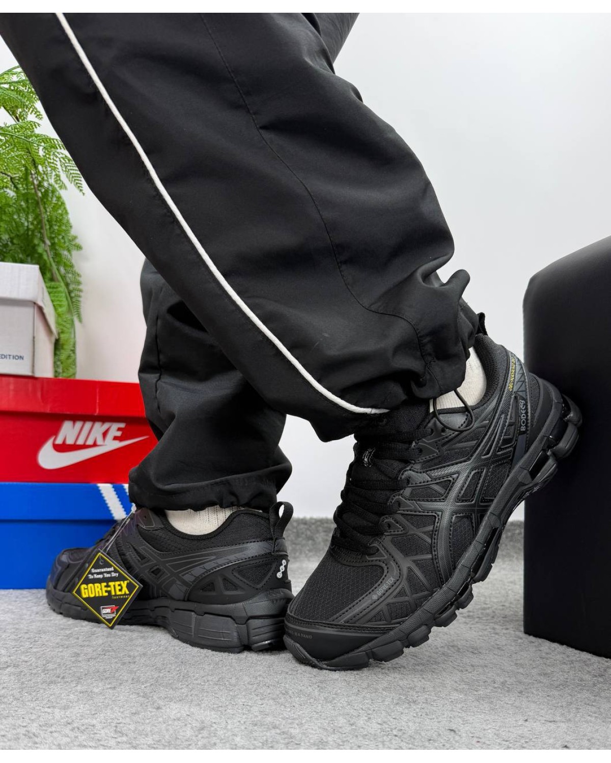 Asics Gel-Kayano 20 Black Gore Tex Asics Gel-Kayano 20 Black Gore Tex