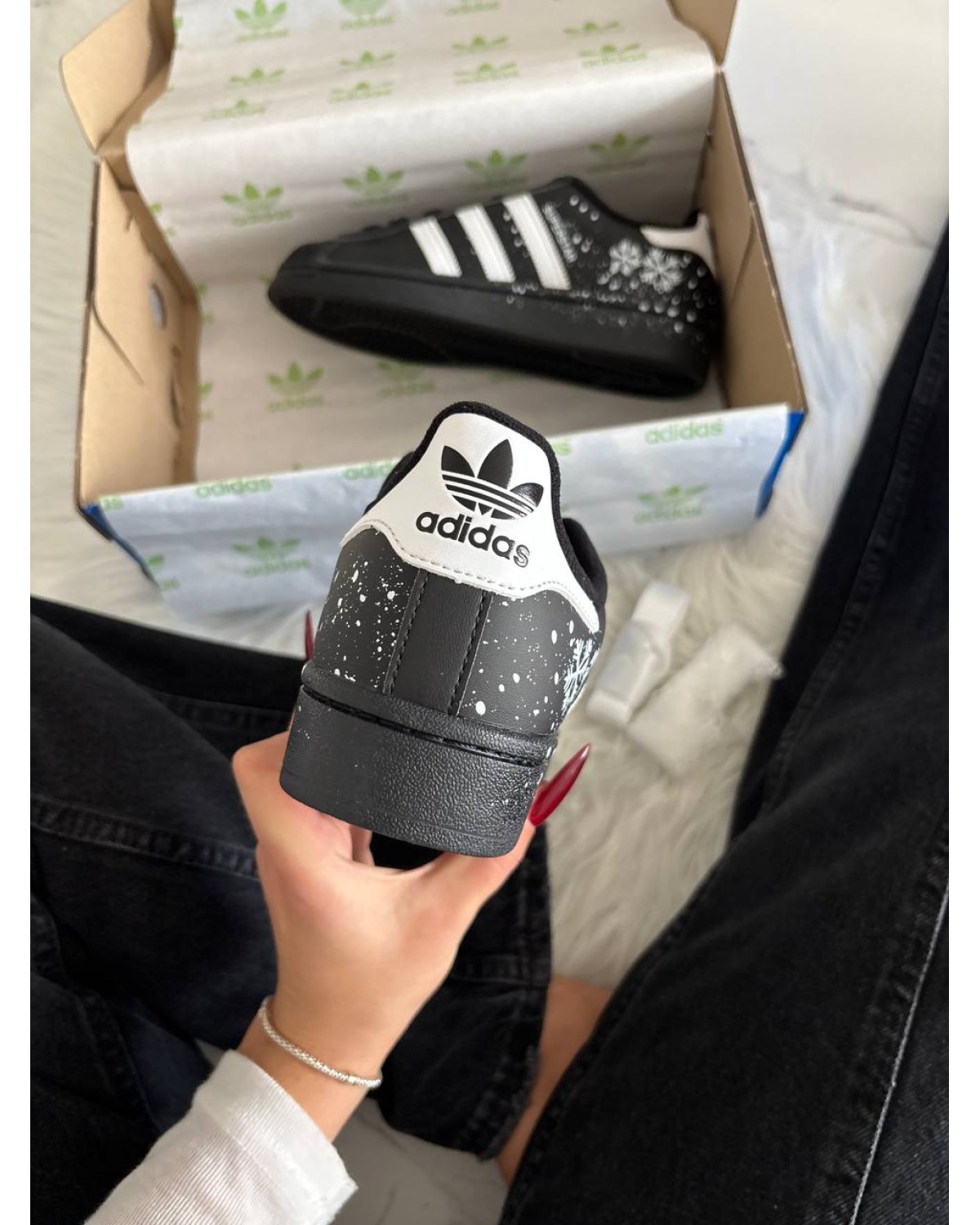 Adidas Superstar Black Snowflakes Adidas Superstar Black Snowflakes