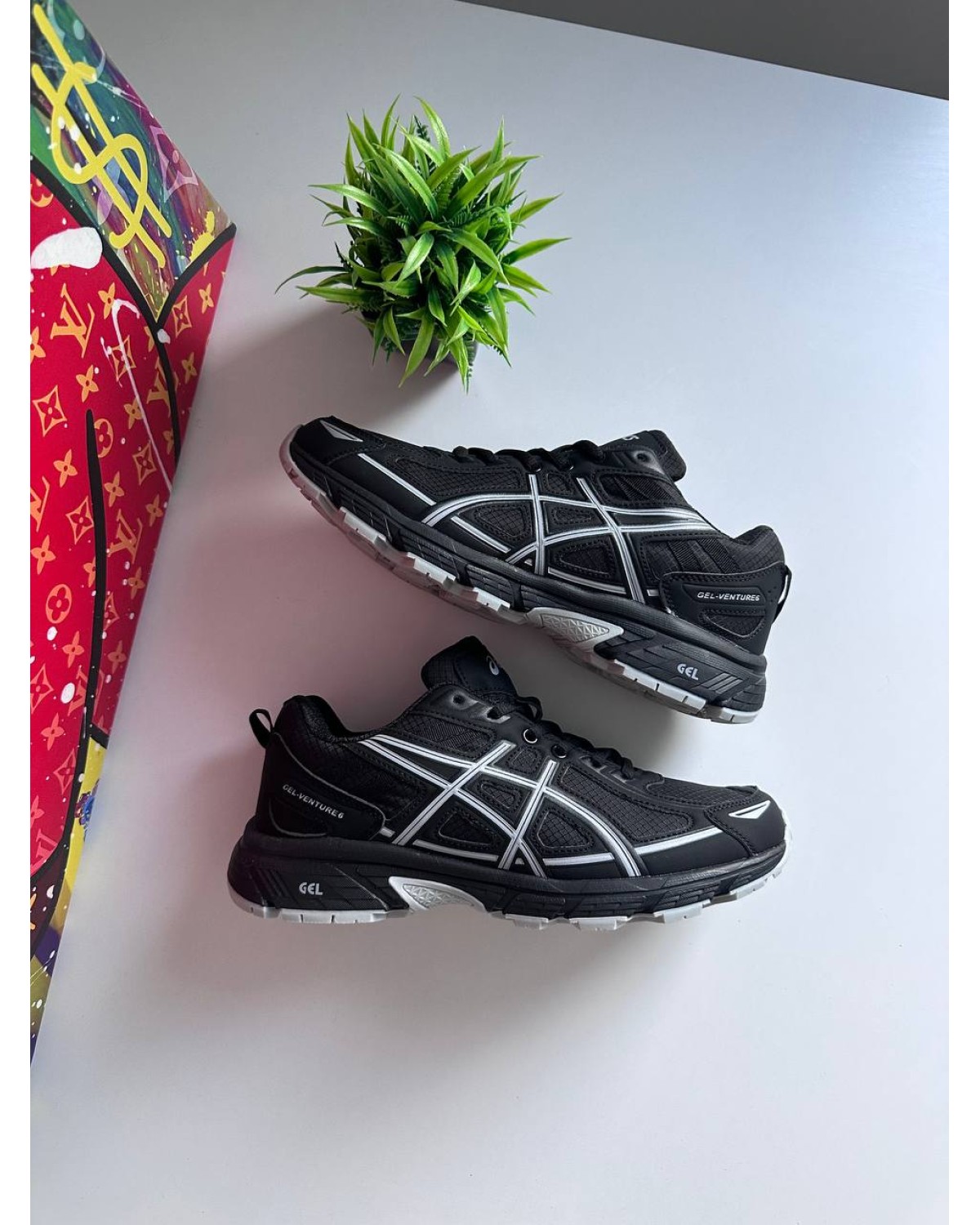 Asics Gel-Venture 6 Black Grey