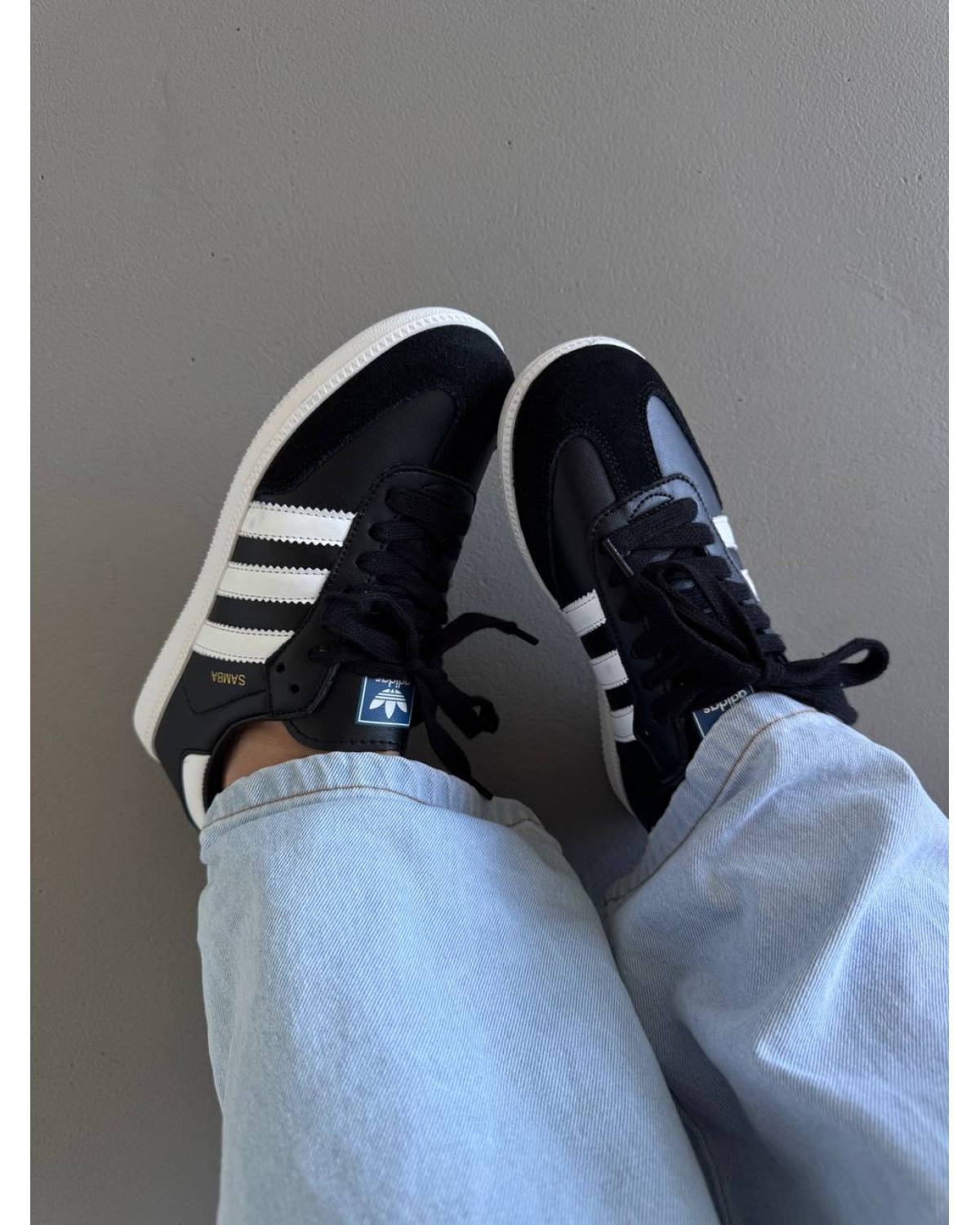 Adidas Samba Black / White Sole