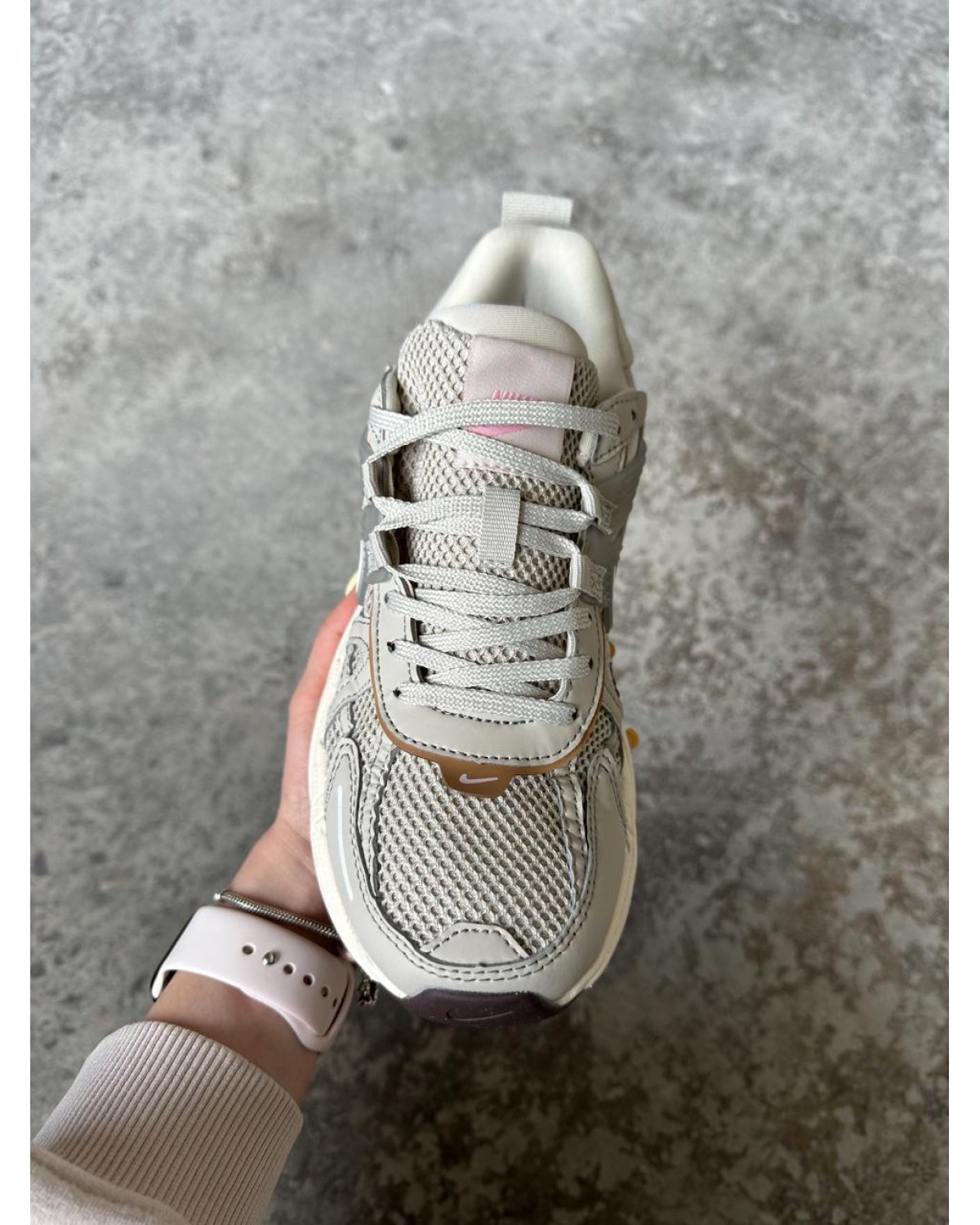 Nike V2K Runtekk Grey Brown