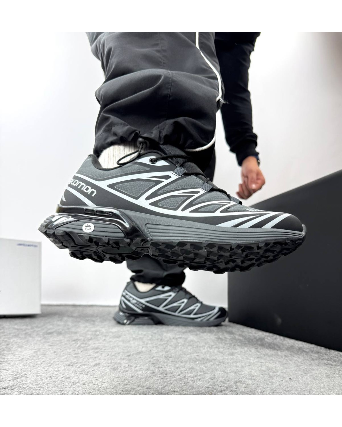 Salomon 8-CAB TX6 Gore-Tex Grey White