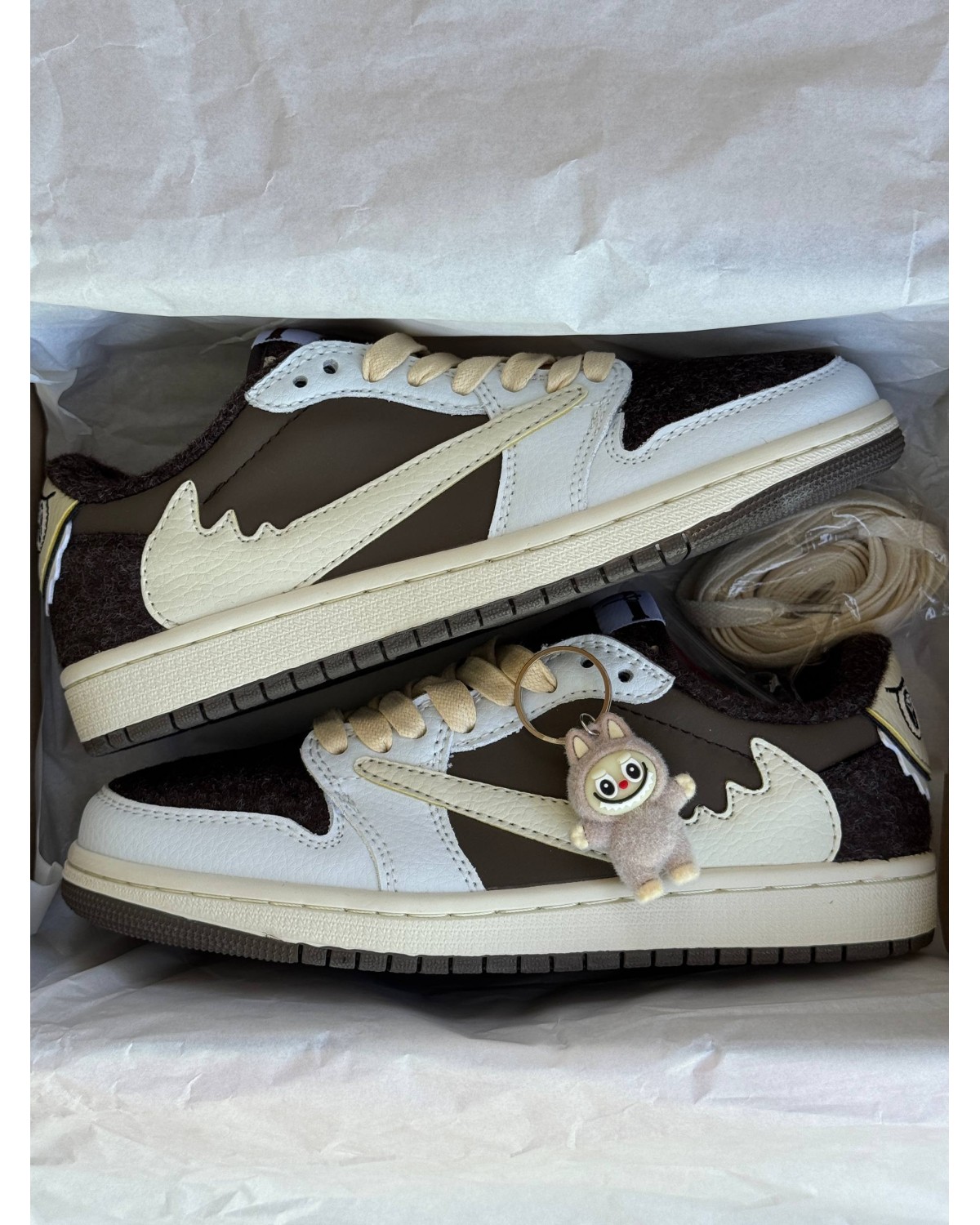 LABUBU x Cactus Jack Customs "Chaos Loadin" LABUBU x Cactus Jack Customs "Chaos Loadin"