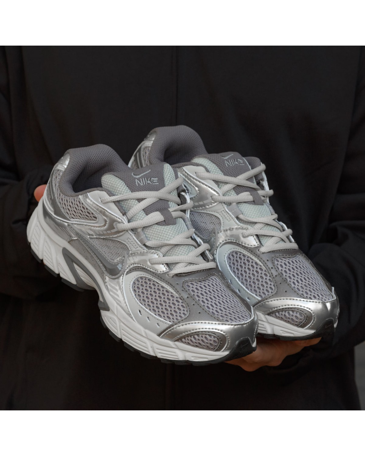 Nike V5 RNR Sky Silver Grey