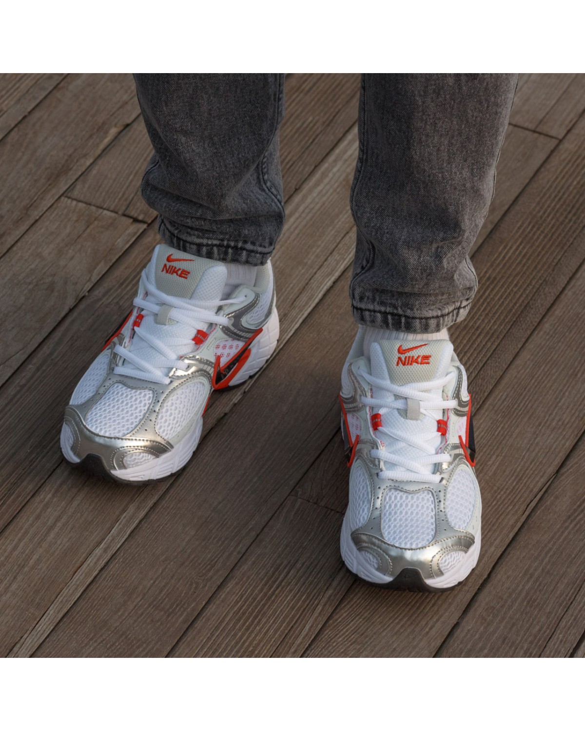 Nike V5 RNR Sky White Red Nike V5 RNR Sky White Red