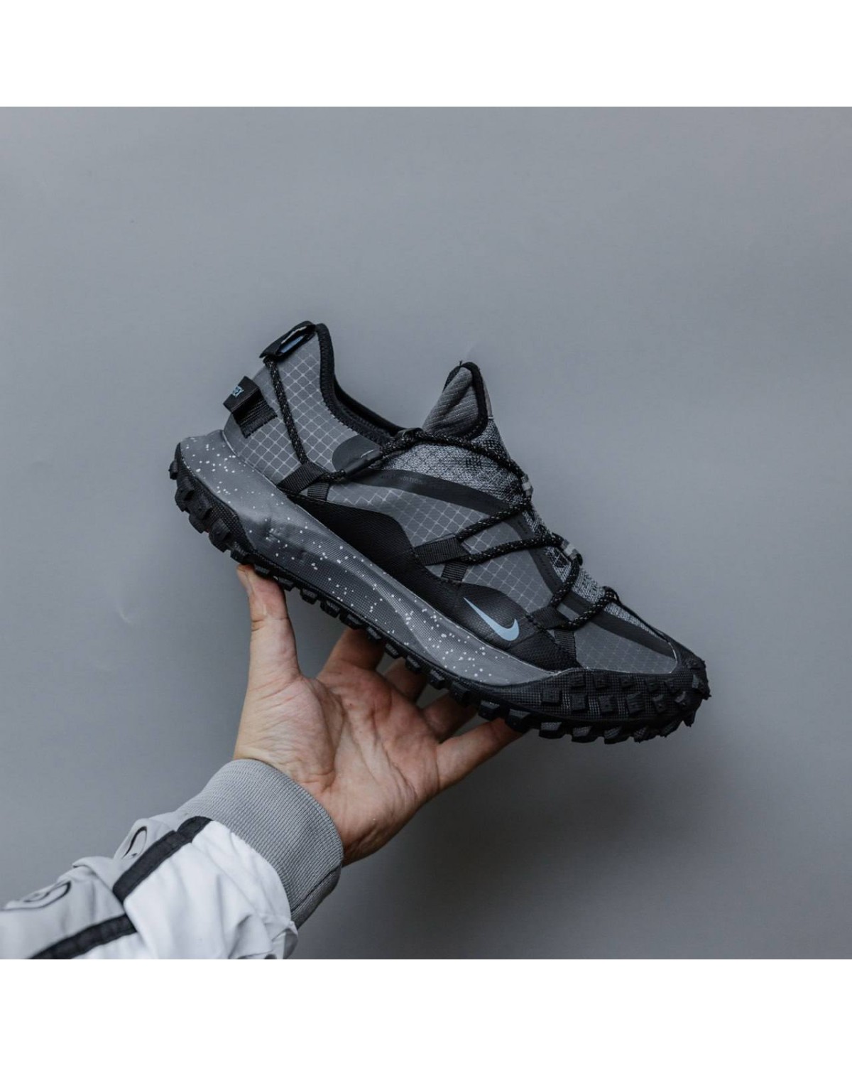 Nike ACG Mountain Fly Low Nike ACG Mountain Fly Low