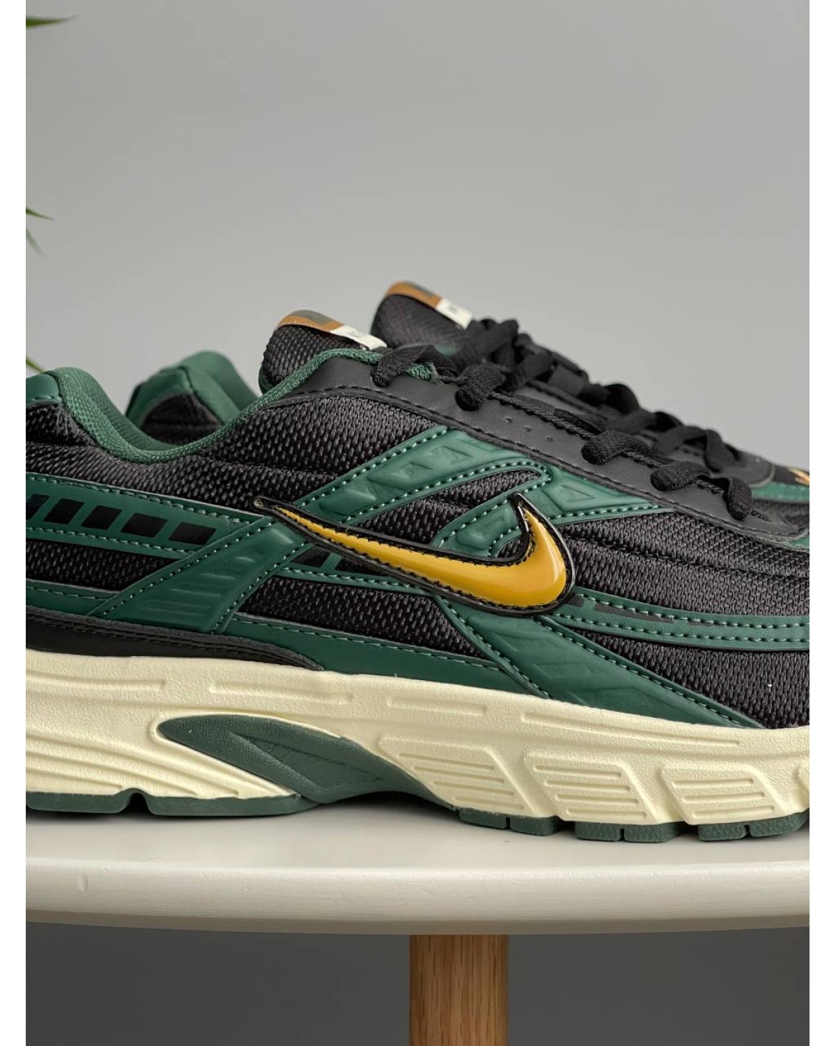 Nike Initiator Green Nike Initiator Green
