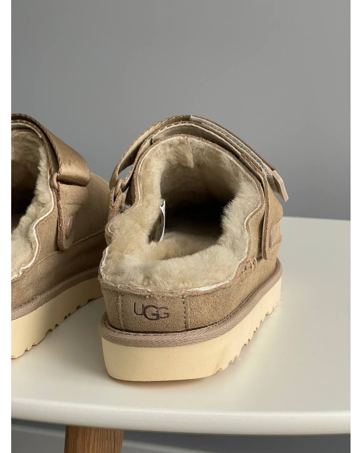 Ugg Goldenstar Clog Sand