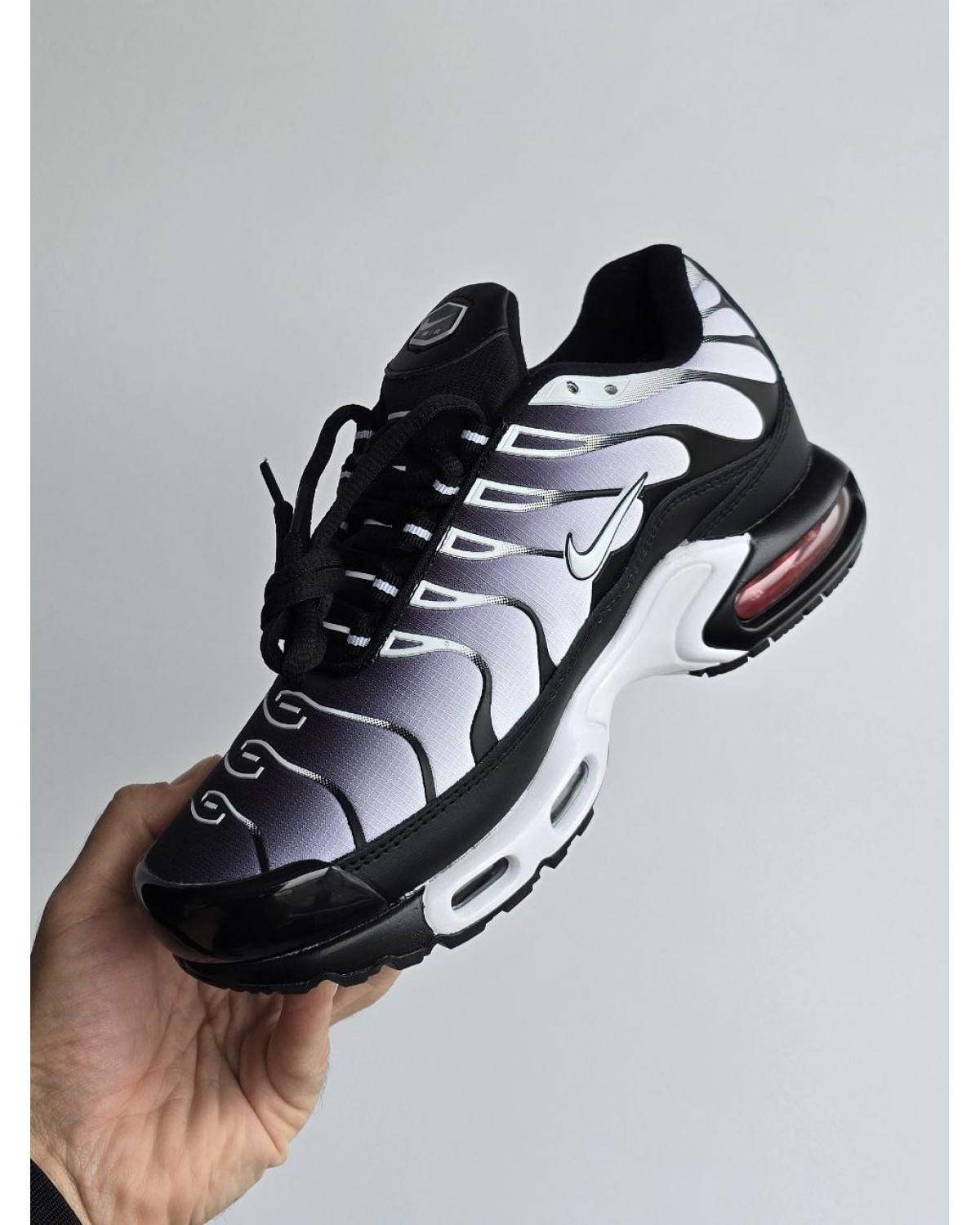 Nike TN Gore-Tex Black White Nike TN Gore-Tex Black White