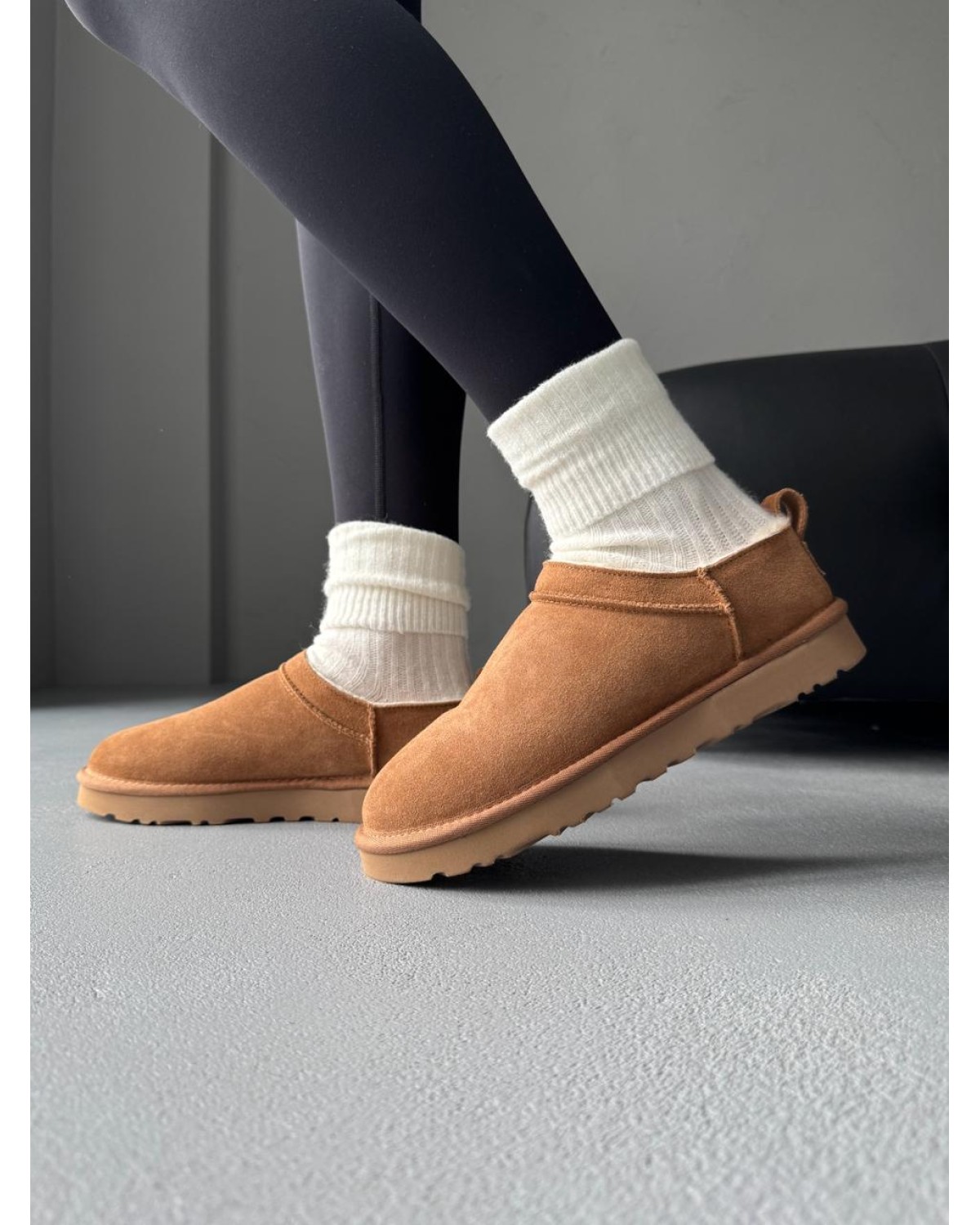 UGG Classic  Micro Boot Chectnut