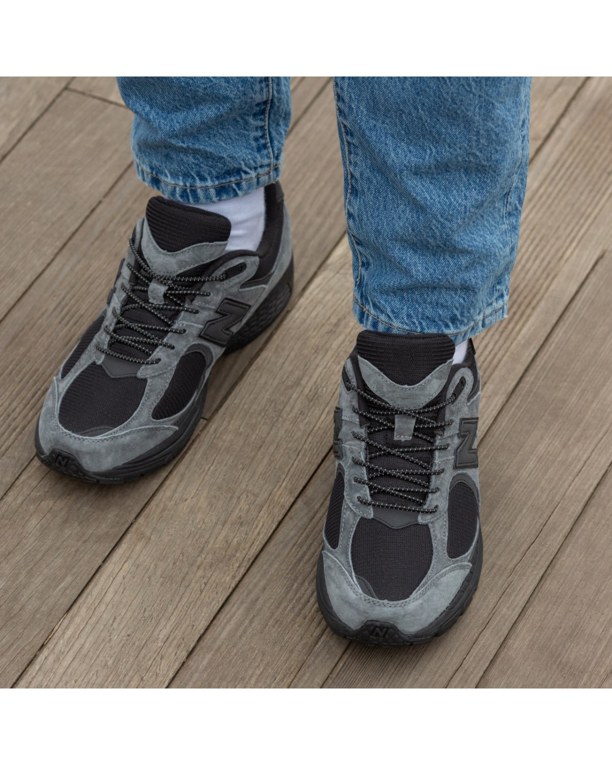 New Balance 2002r Grey / Black Gore-Tex New Balance 2002r Grey / Black Gore-Tex