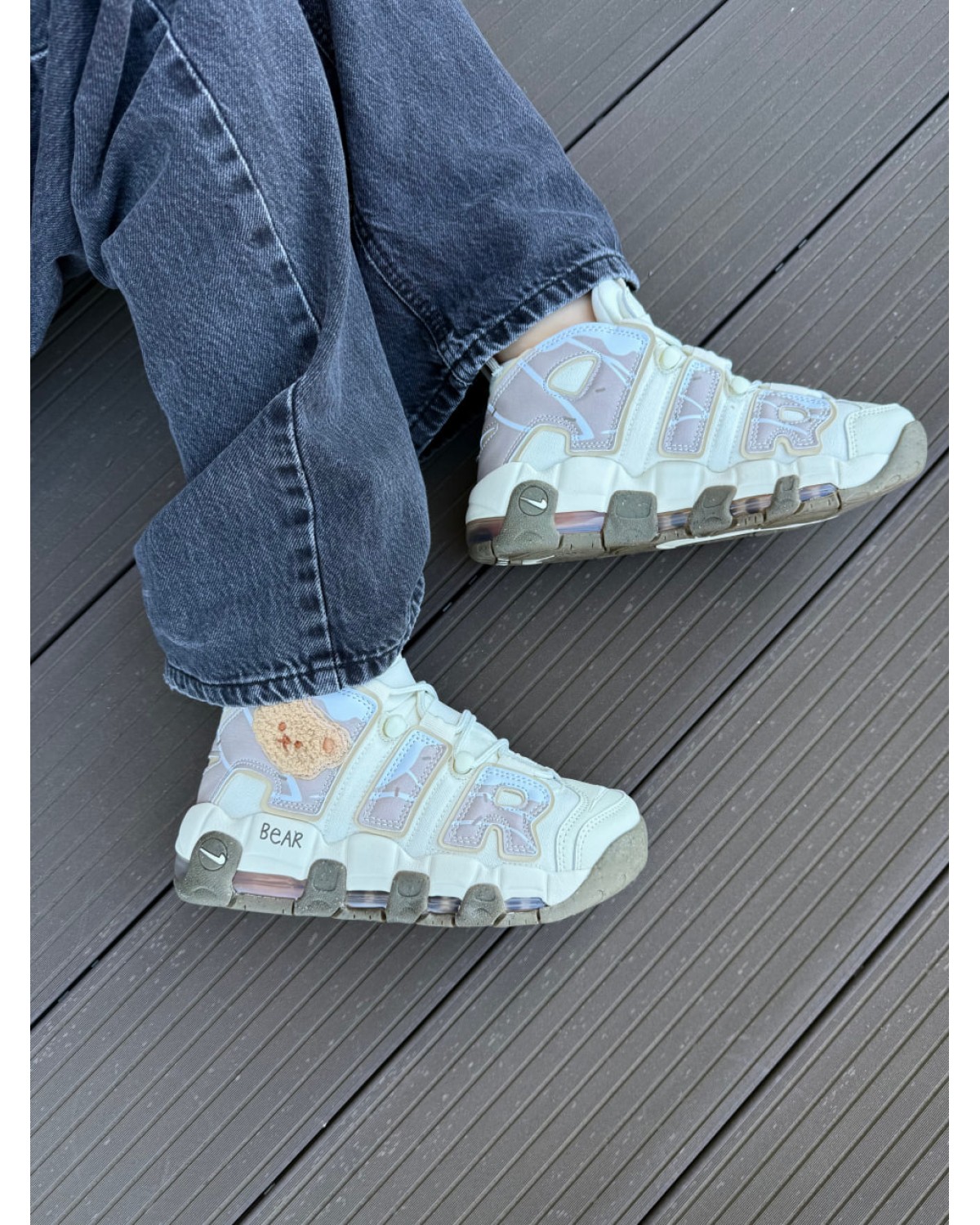 Nike Air More Uptempo Bear