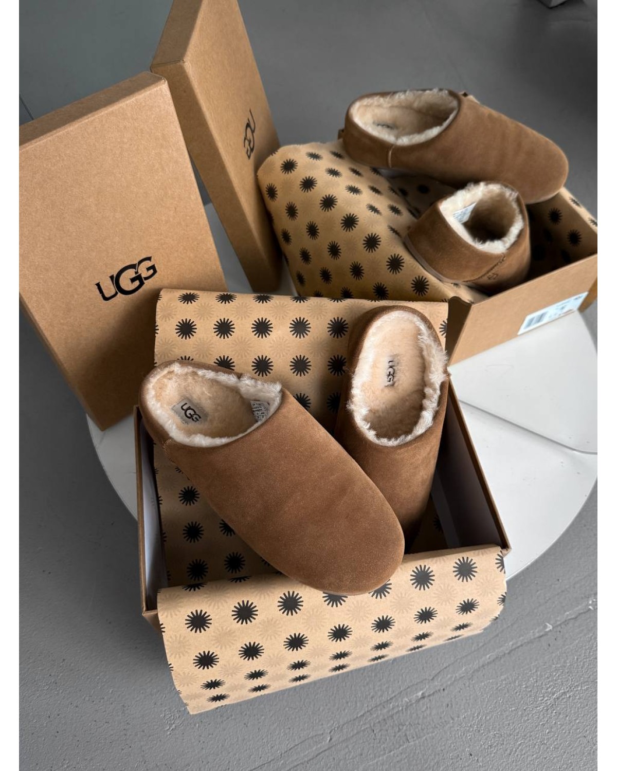 Ugg Elea Slip-on chesnut