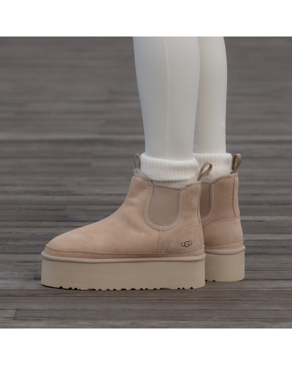 Ugg Neumel Chelsea Platform Beige