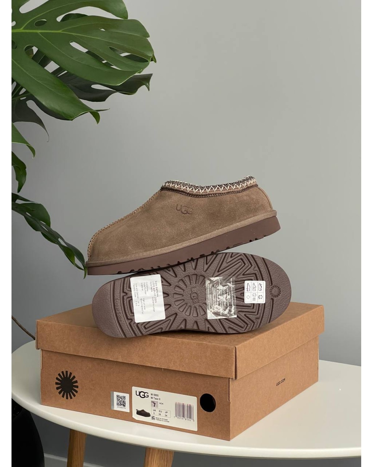 Ugg Tasman II Chocolate Ugg Tasman II Chocolate