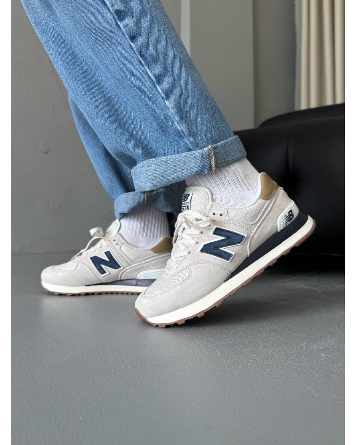 New Balance 574 Light Beige/Blue New Balance 574 Light Beige/Blue