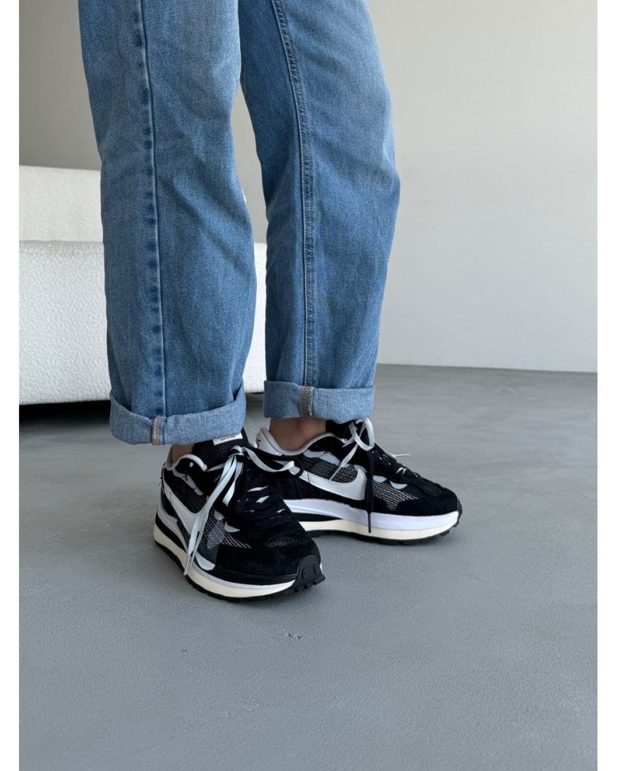 Nike VaporWaffle x Sacai Black/White Nike VaporWaffle x Sacai Black/White