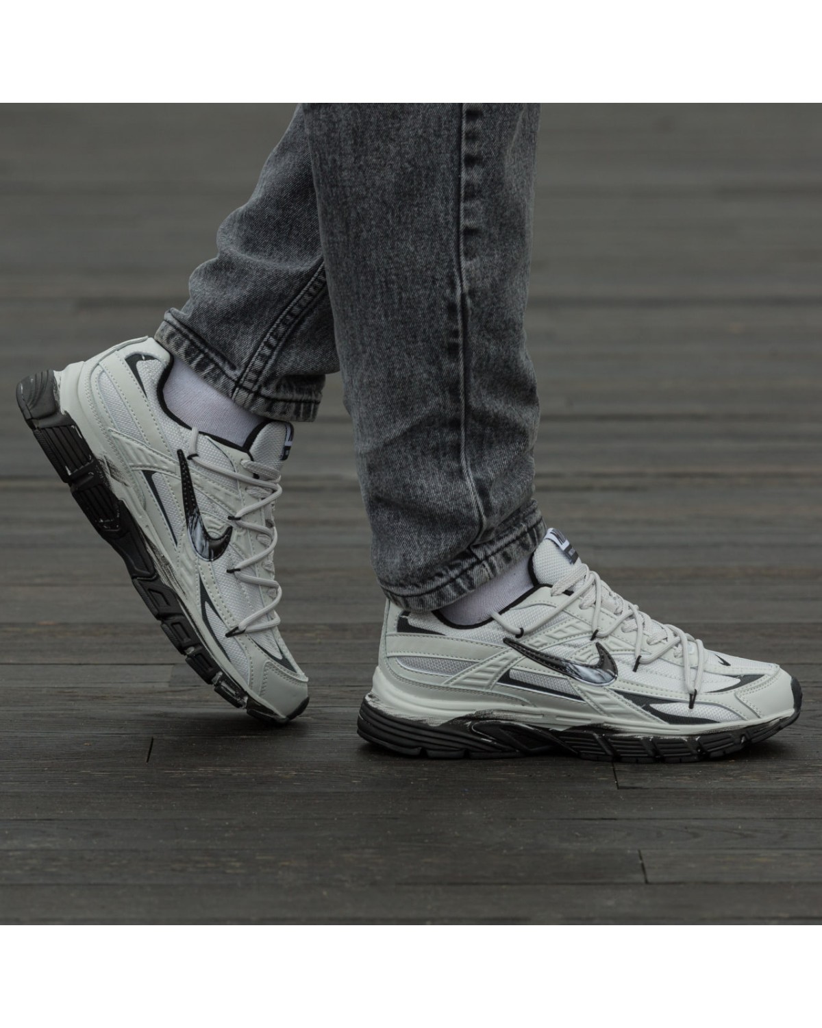 Nike Initiator Custom White Black Nike Initiator Custom White Black