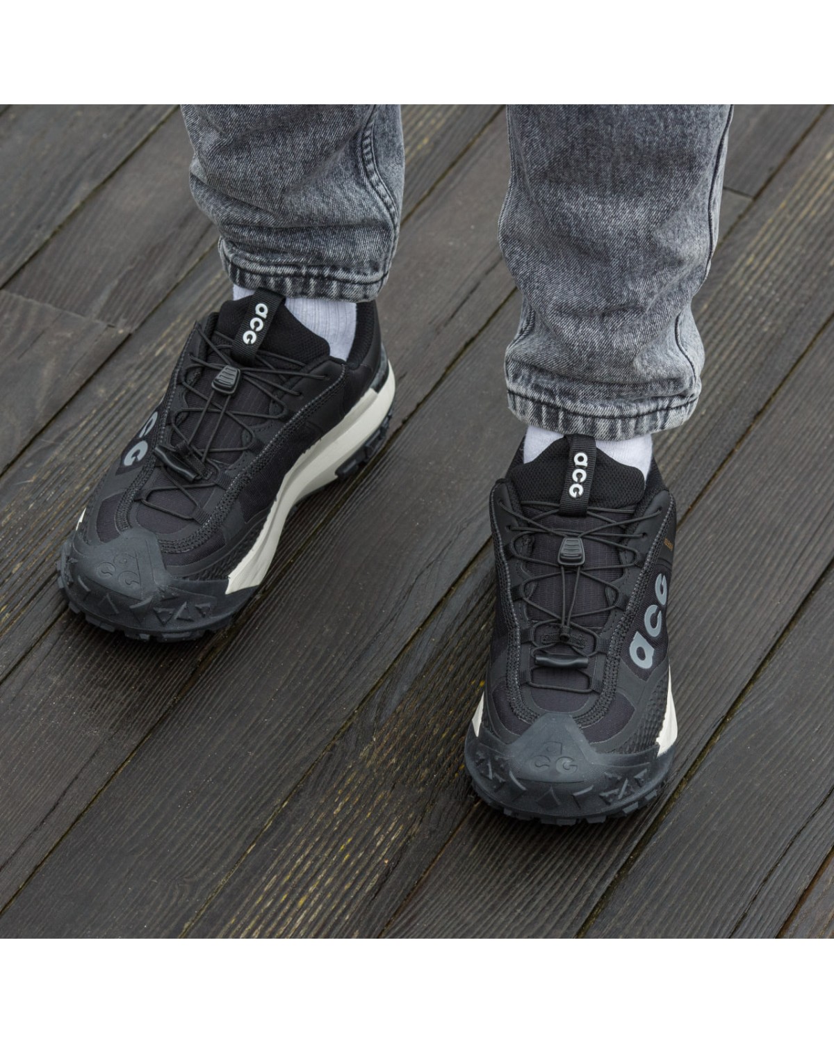 Nike Acg Moutain fly Gore Tex Black Beige