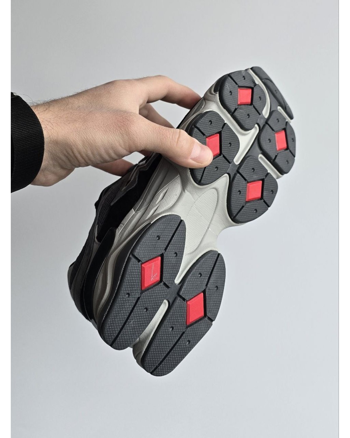 New Balance 9060 Black Dark Grey