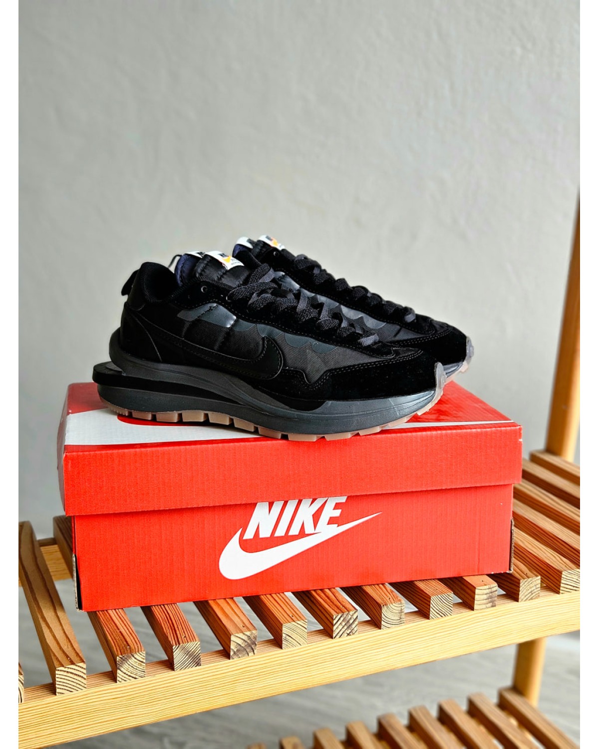 Nike VaporWaffle x Sacai