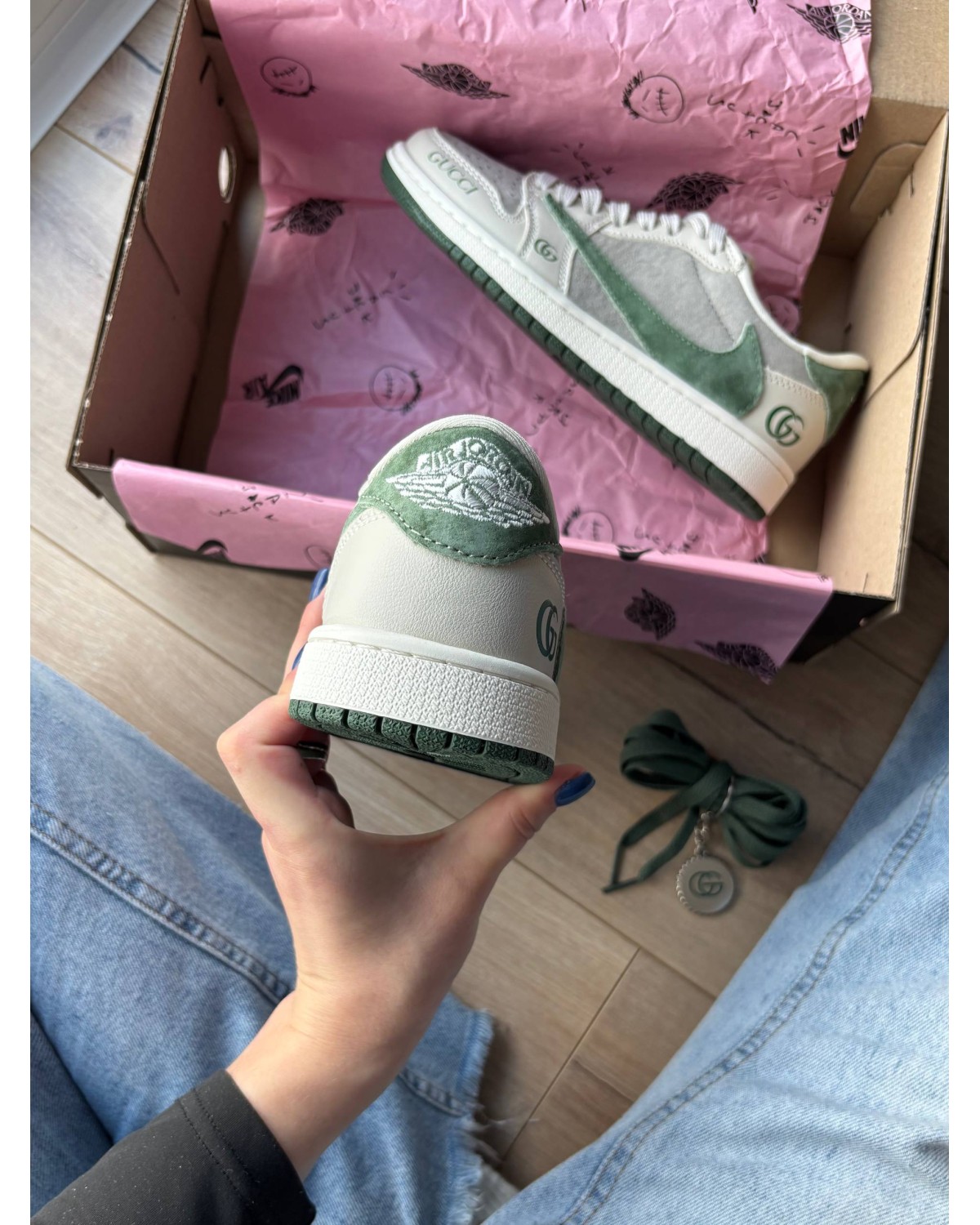 Jorgan 1 Low x Travis Scott x Gucci Green Beige