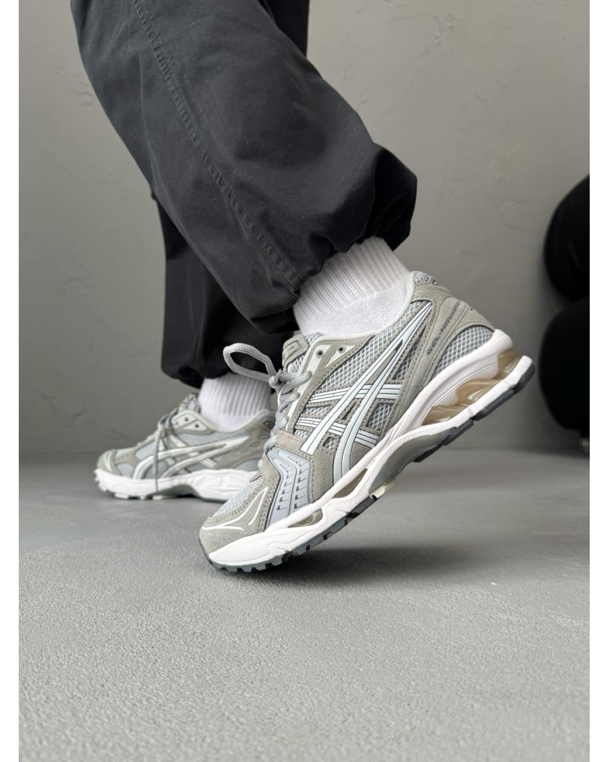 Asics Gel-Kayano 14 Beige/Grey
