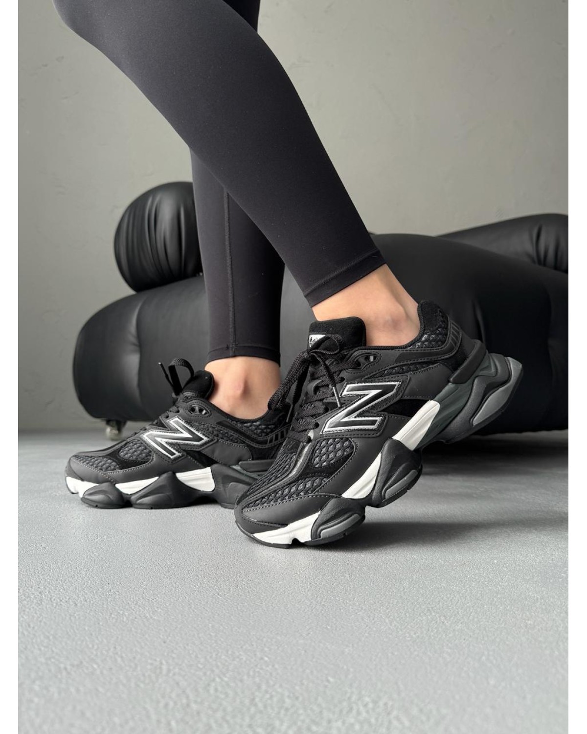 New Balance 9060 Black