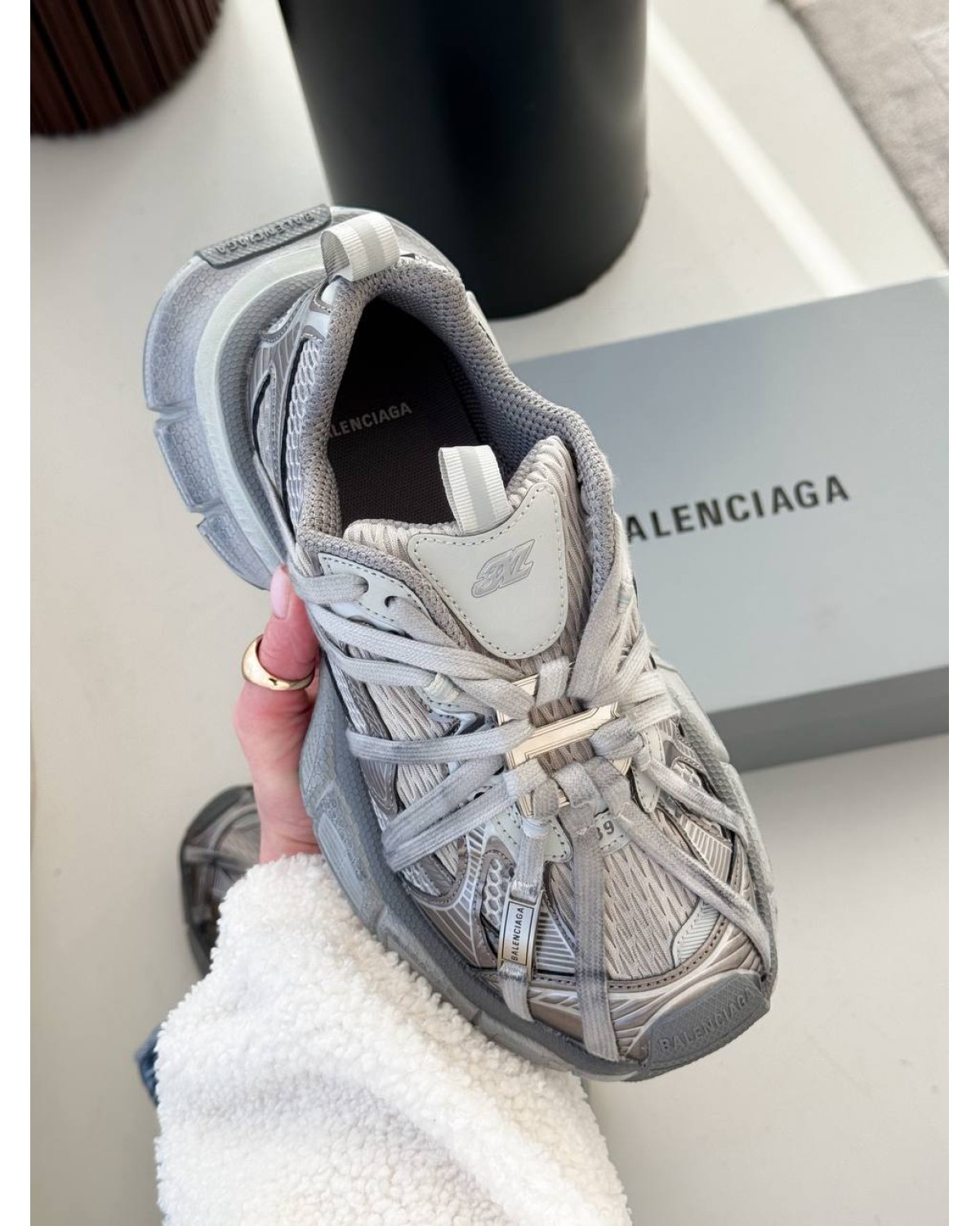 Balenciaga 3xl Extreme Laces Grey
