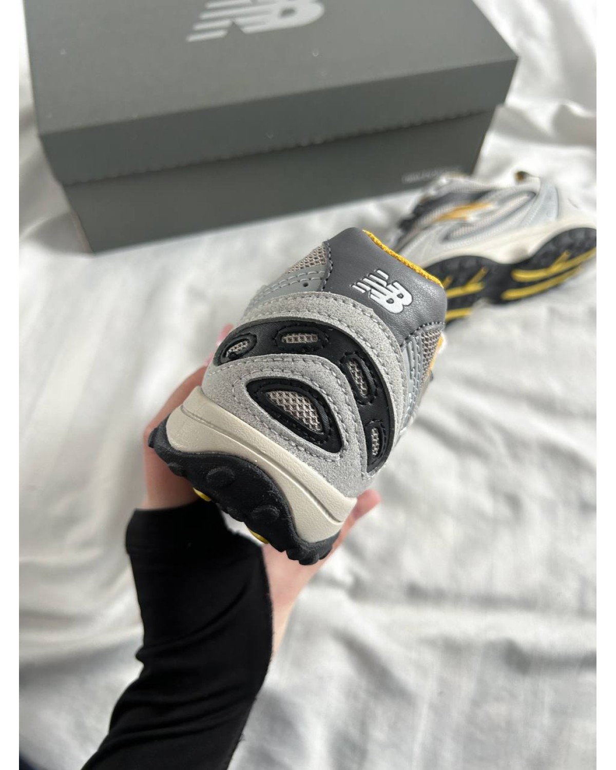 New Balance 204L 'Silver Metallic'