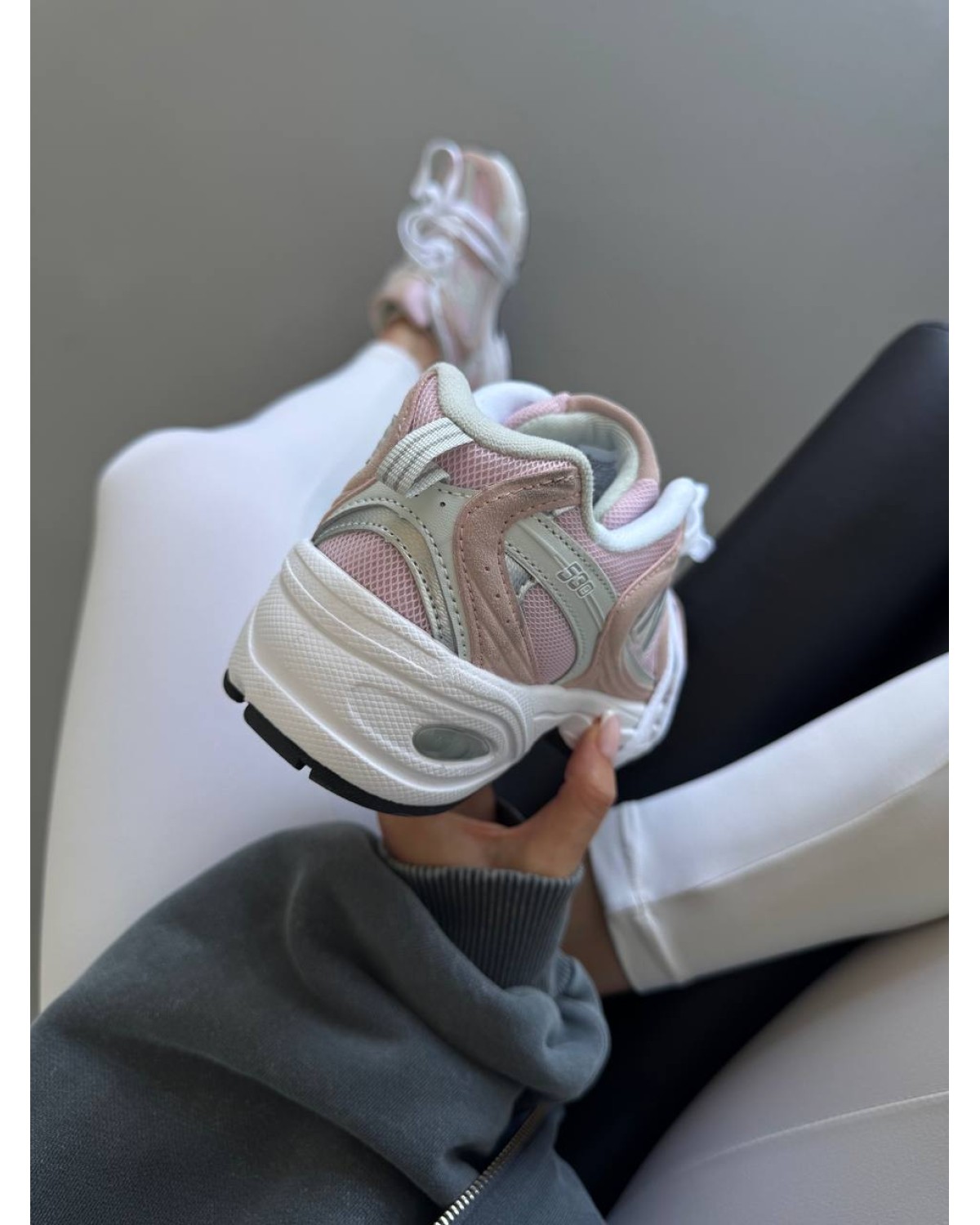 New Balance 530 Pink/White Laces