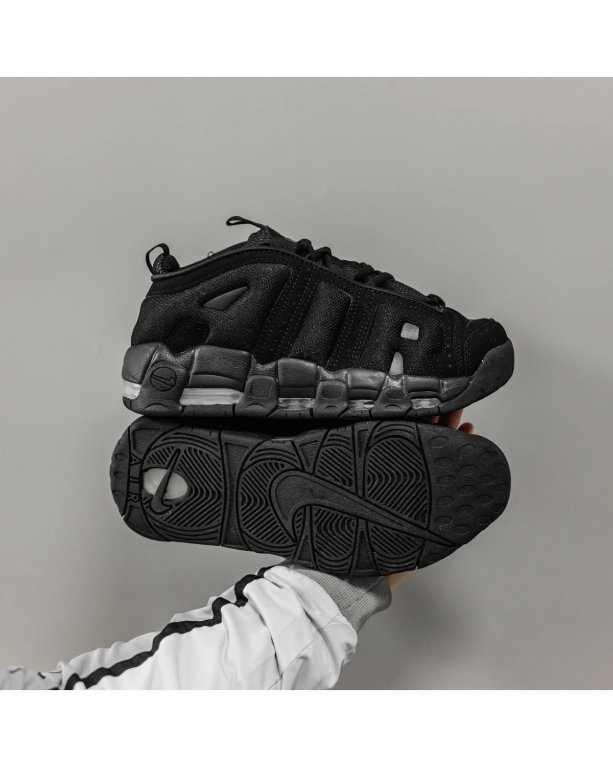 Nike Air More Uptempo Black