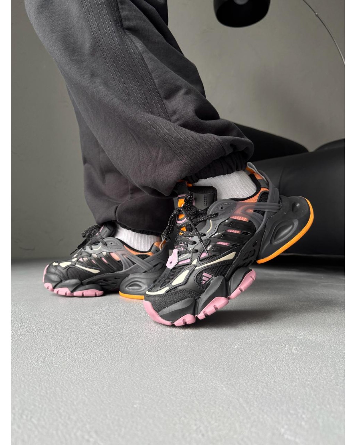 Adidas Vento XLG Black Orange Adidas Vento XLG Black Orange