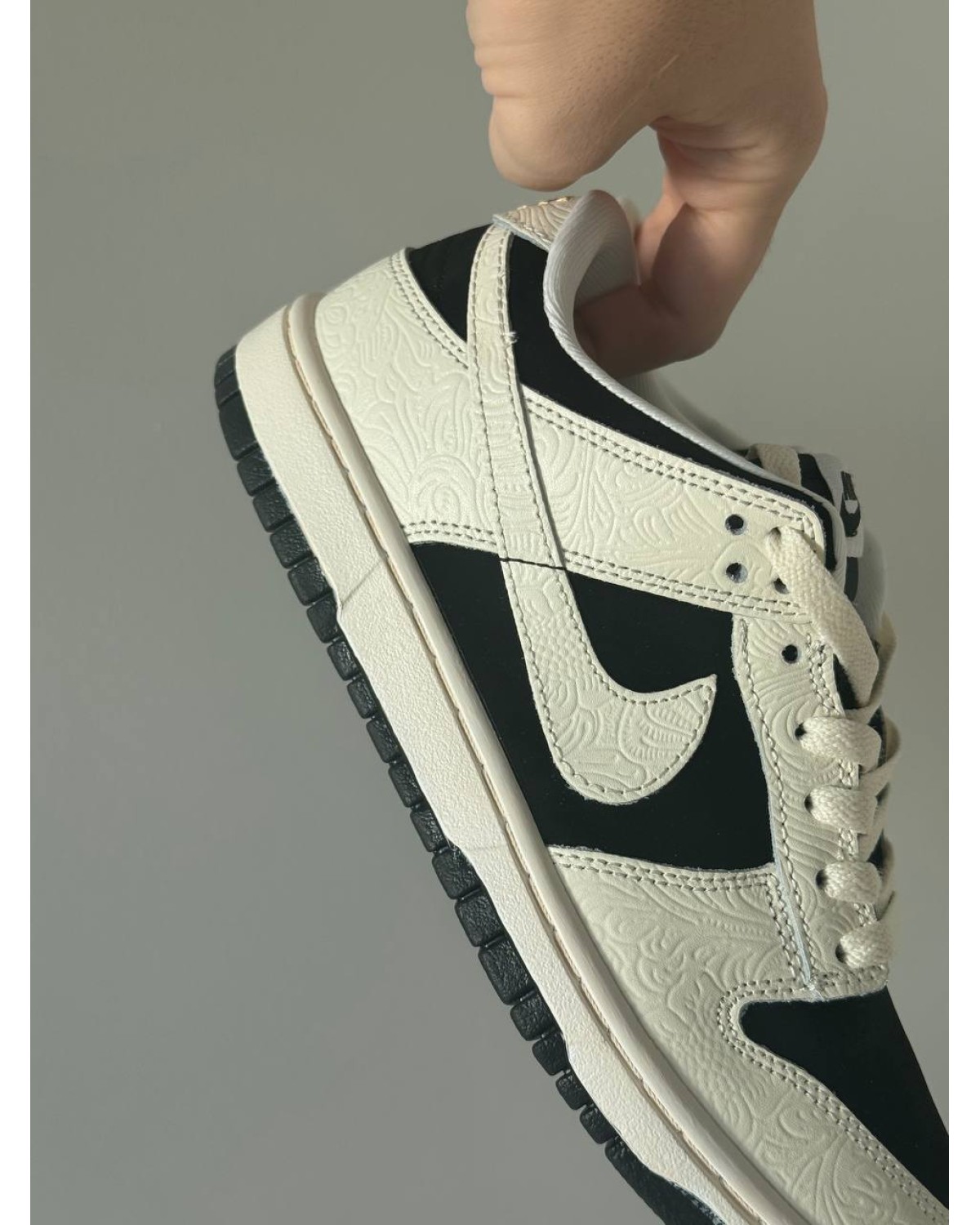 Nike SB Dunk Beige/Black