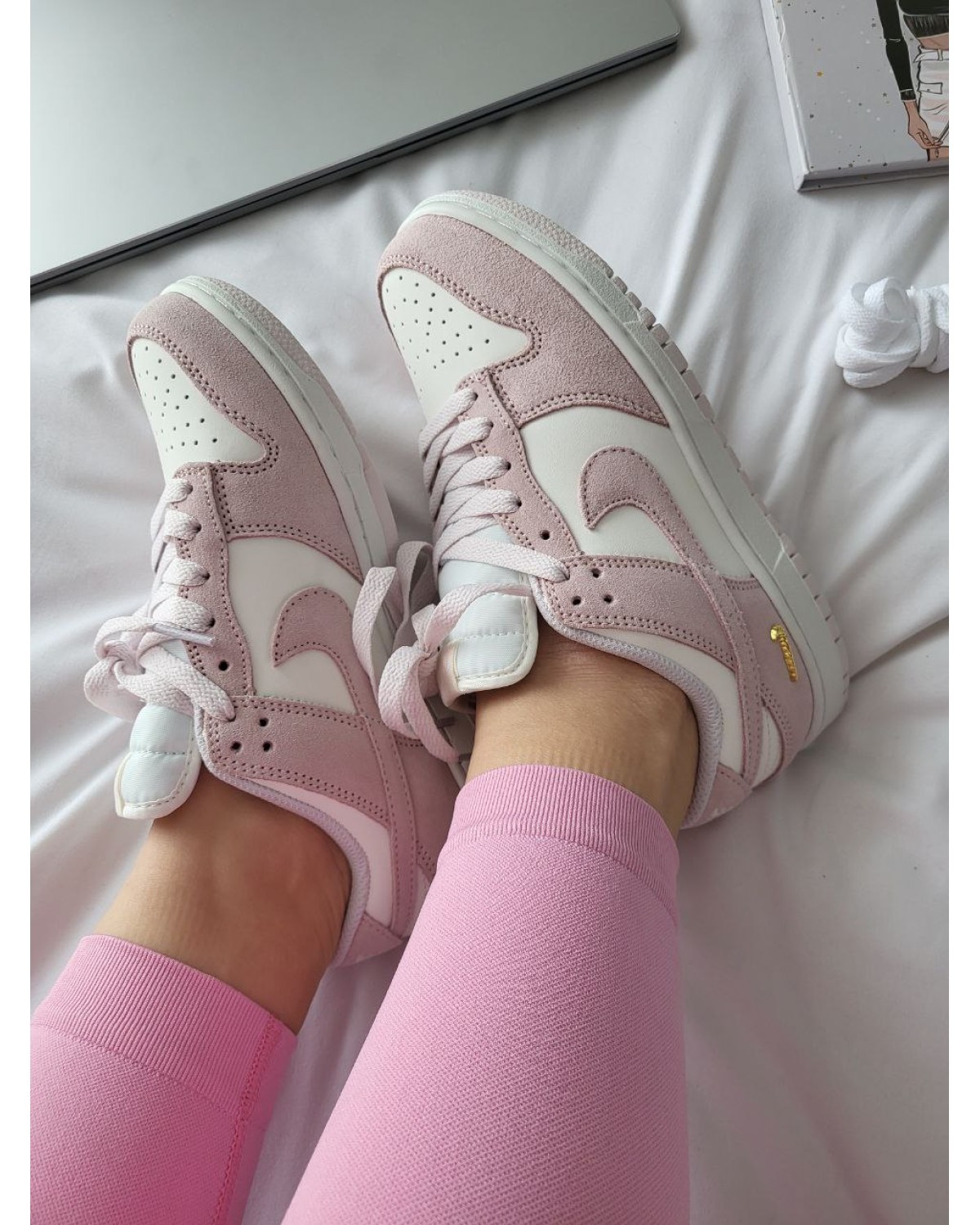 Nike Dunk Low Pink -Metallic Gold