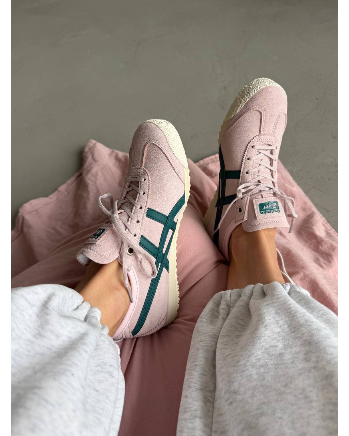 Asics Onitsuka Tiger  Crystal Pink/Spruce Green