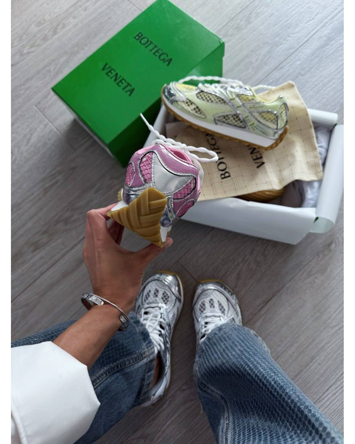 Bottega Veneta Orbit Sneaker Gloss Silver/Pink