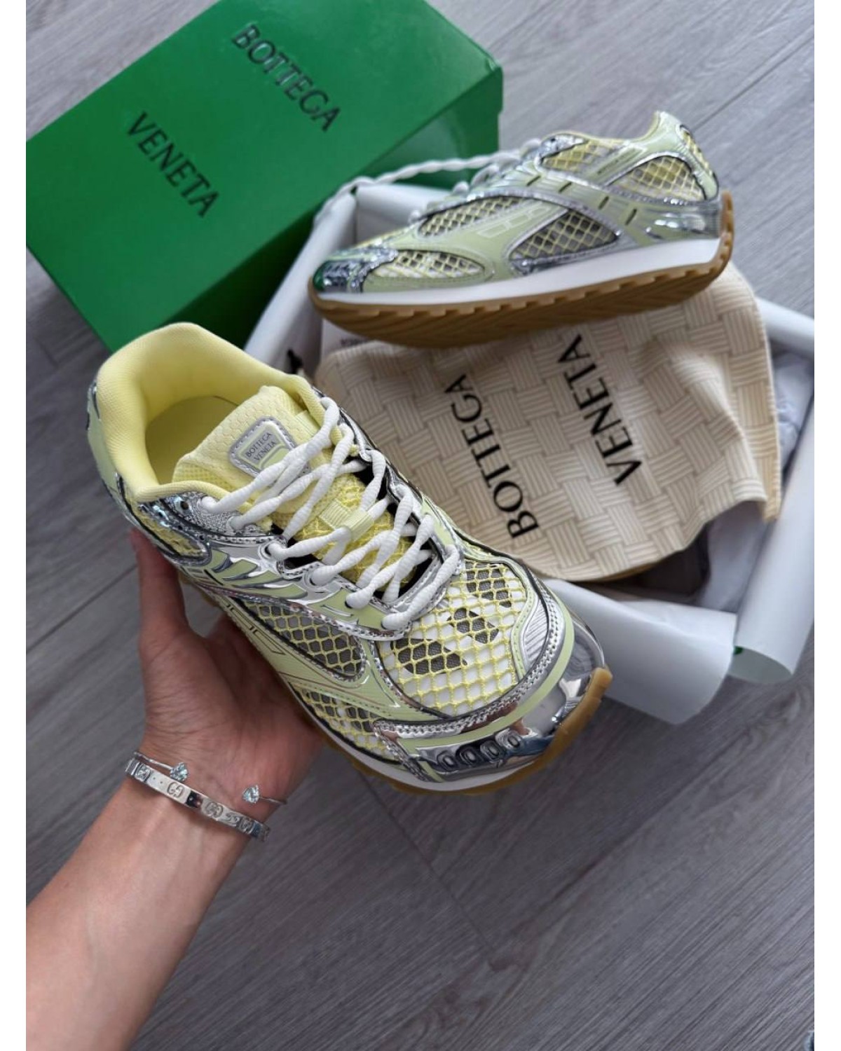 Bottega Veneta Orbit Sneaker Mud/white