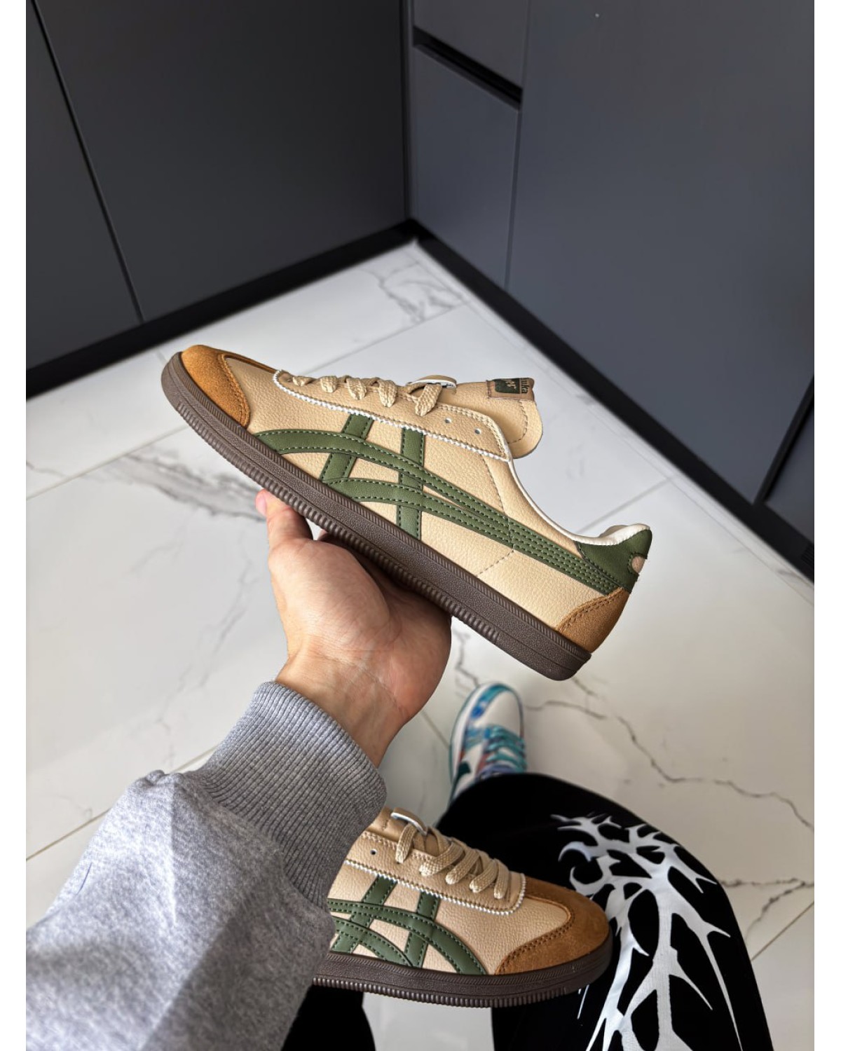 Asics Onitsuka Tiger Tokuten Beige Green