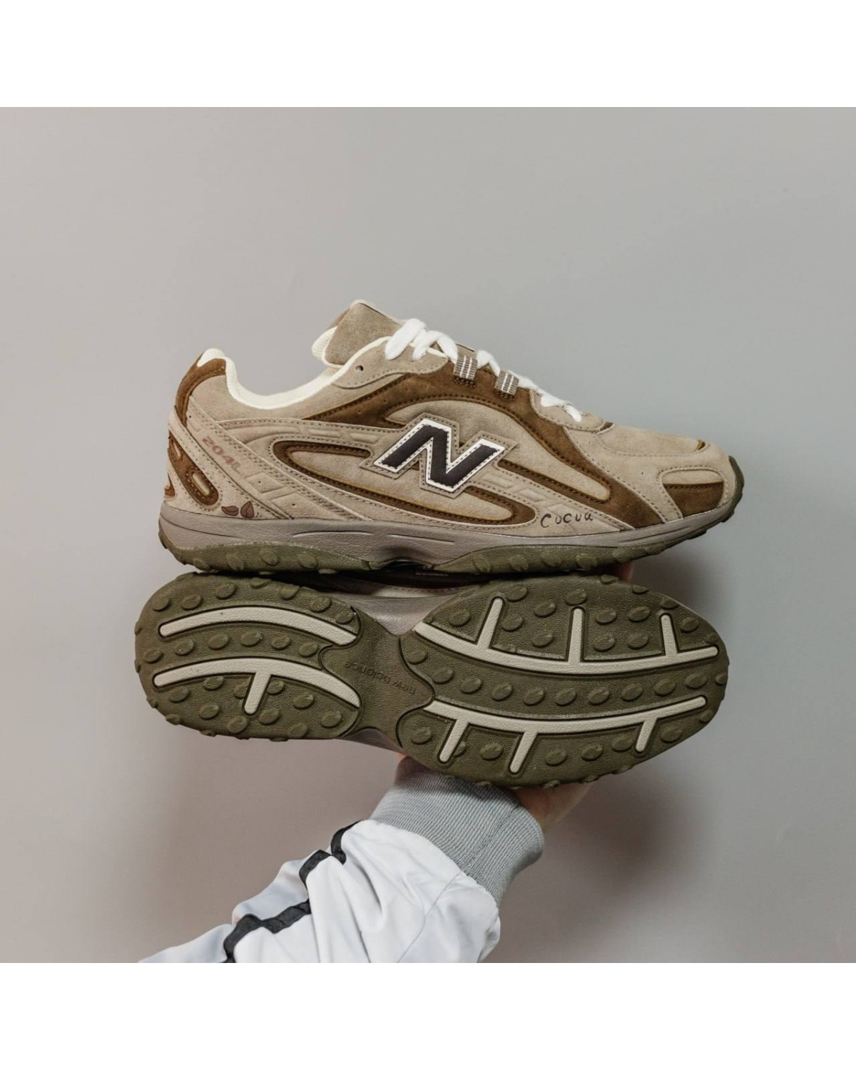 New Balance 204L