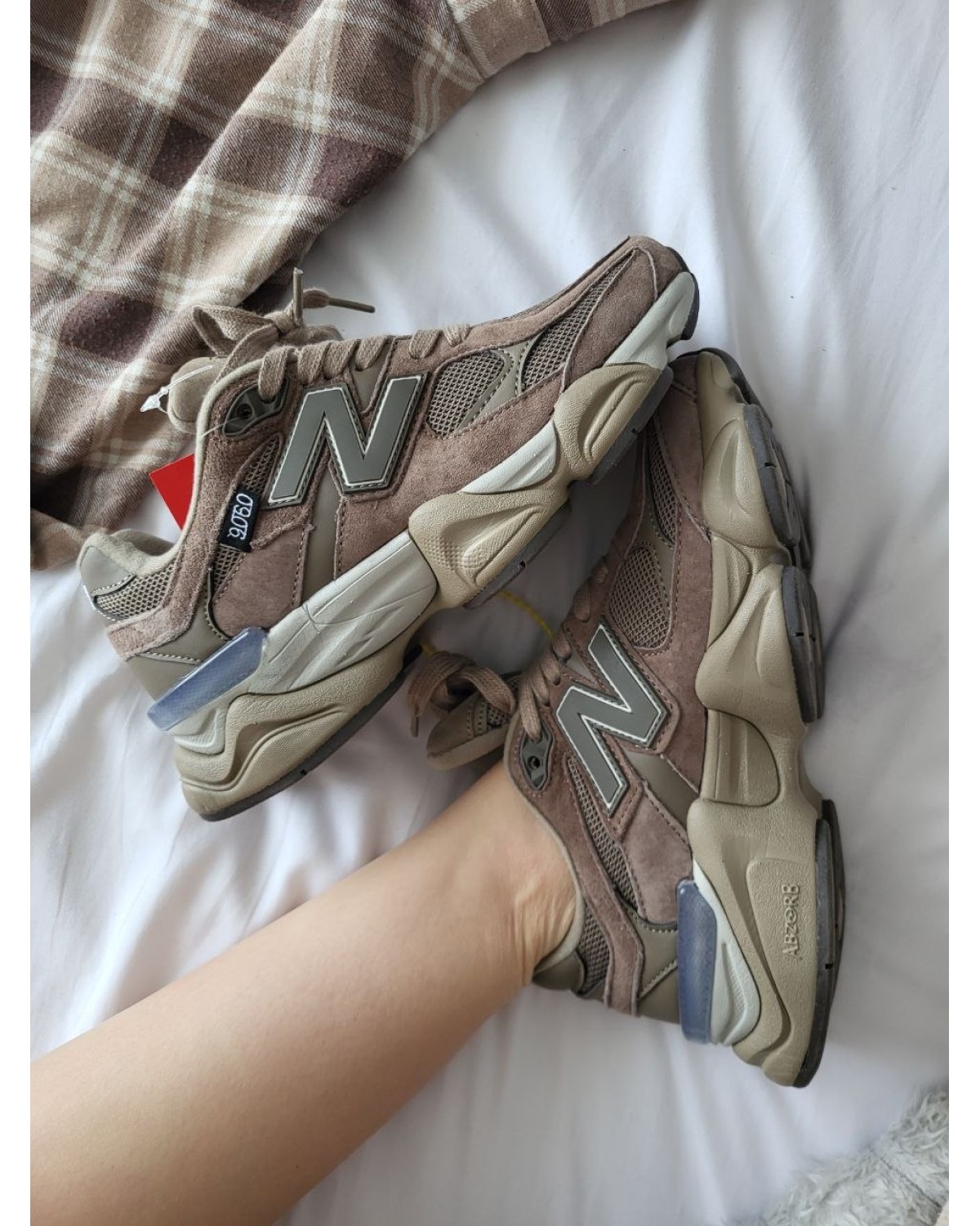 New balance 9060 Brown