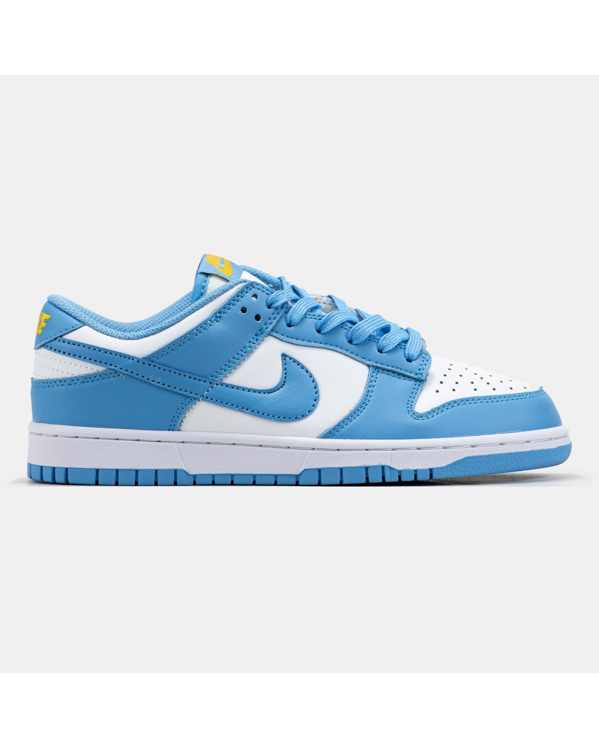 Nike SB Dunk Low
