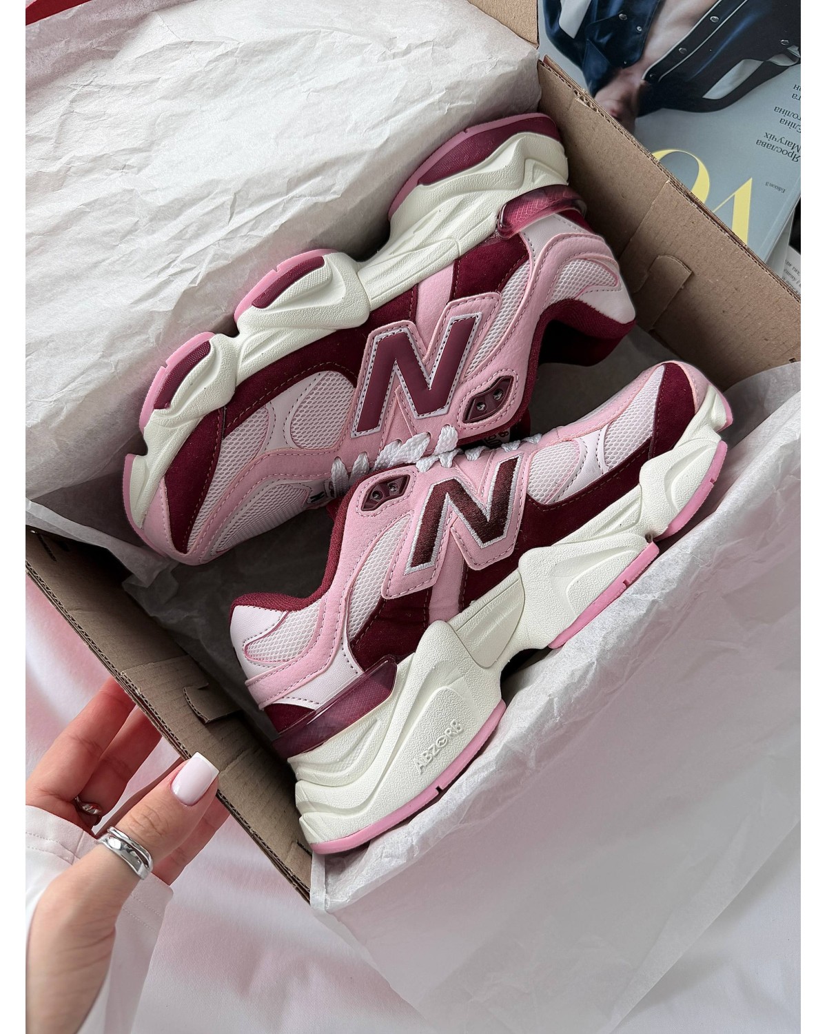 New Balance 9060
